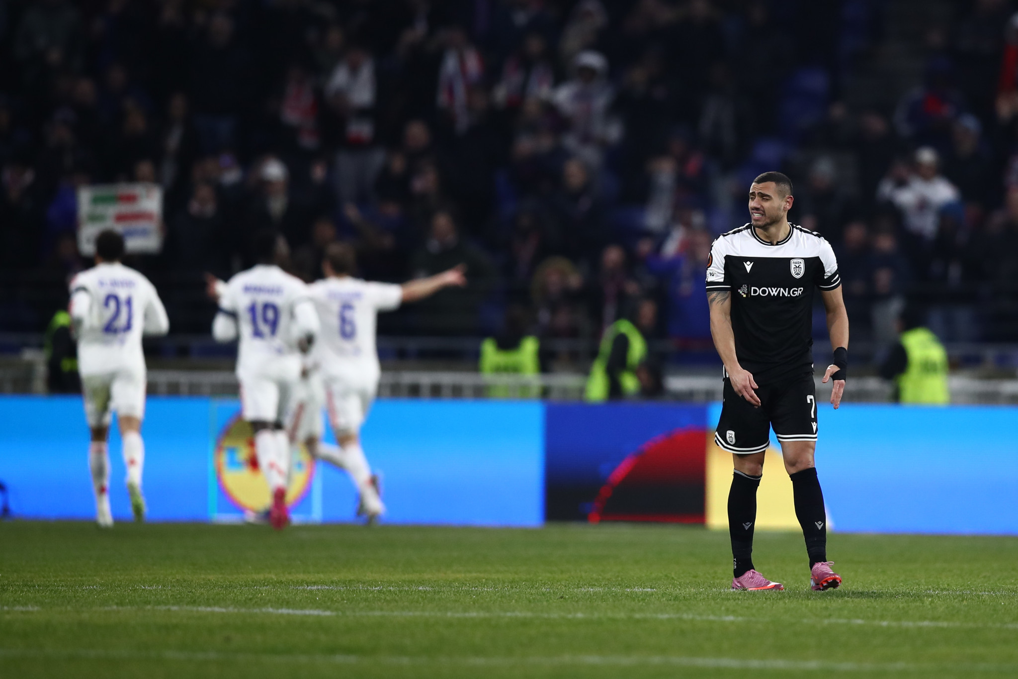 Ο Ιμπέρ με δεξί πλασέ σε κόντρα επίθεση ισοφαρίζει για τη Λιόν (video)