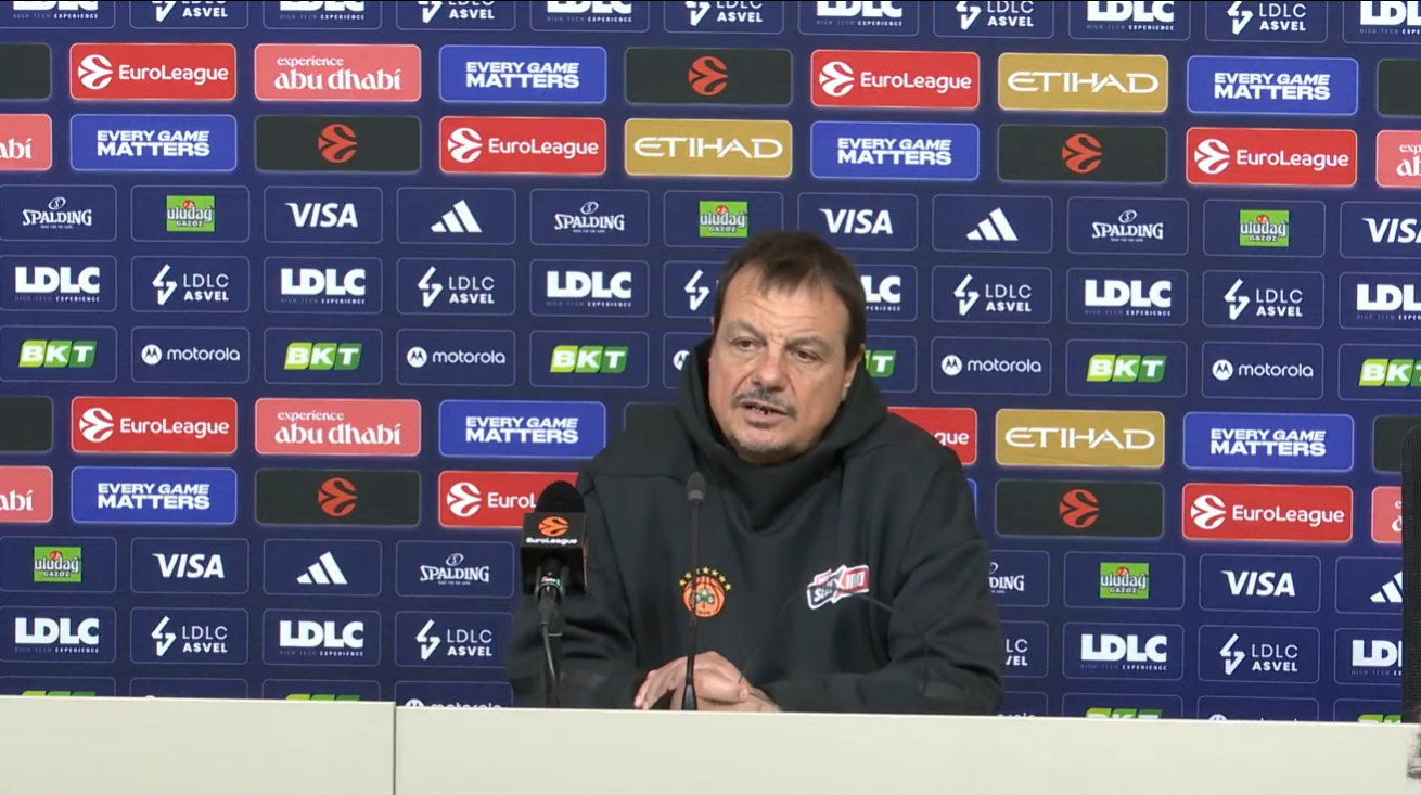 Αταμάν: «Θέλω να συγχαρώ τον Σλούκα και τον Ερτέλ, έδειξαν ότι το μπάσκετ δεν έχει ηλικία»