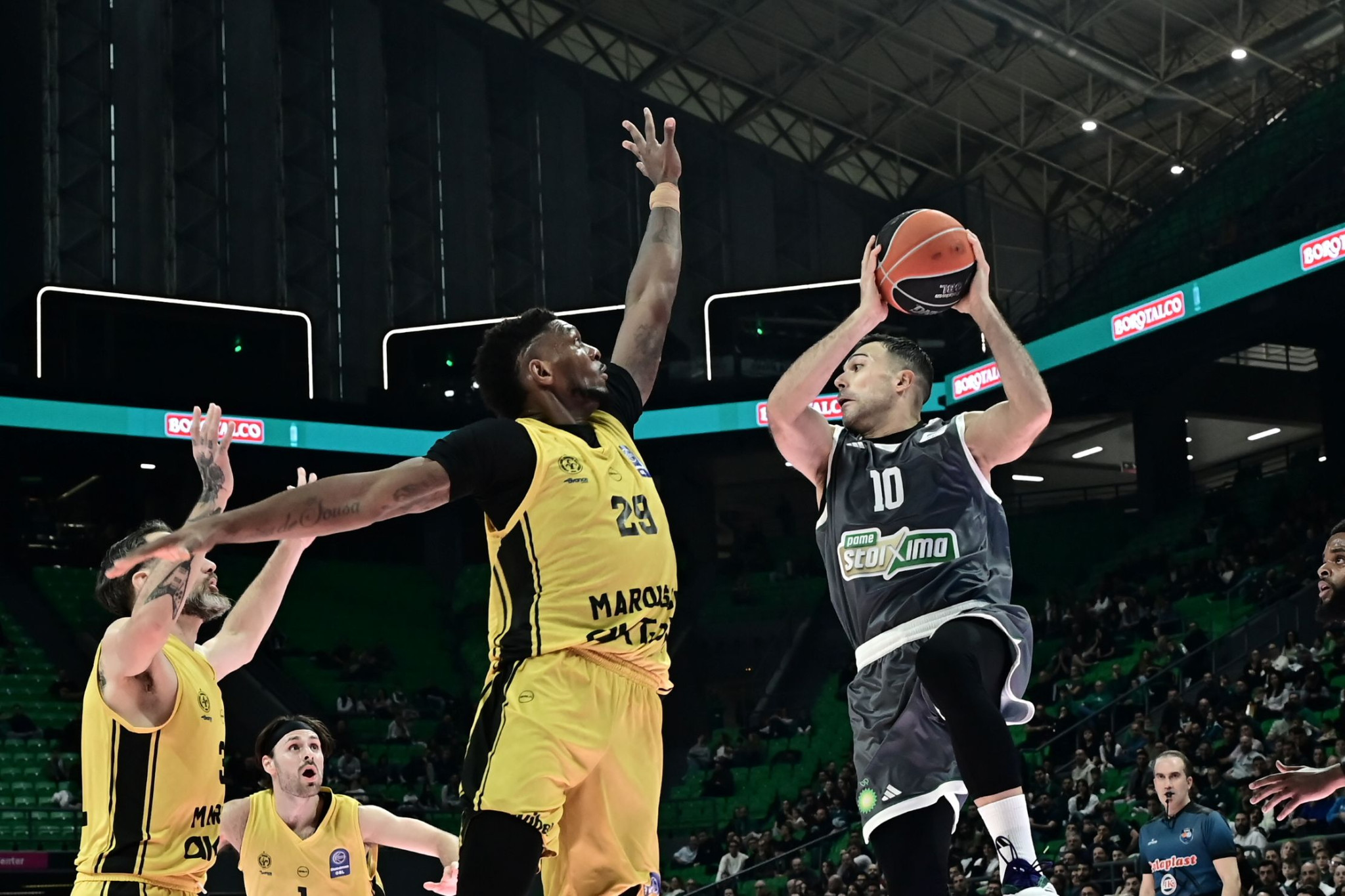 Ο Σλούκας οδήγησε εκ του ασφαλούς τον Παναθηναϊκό κόντρα στο Μαρούσι