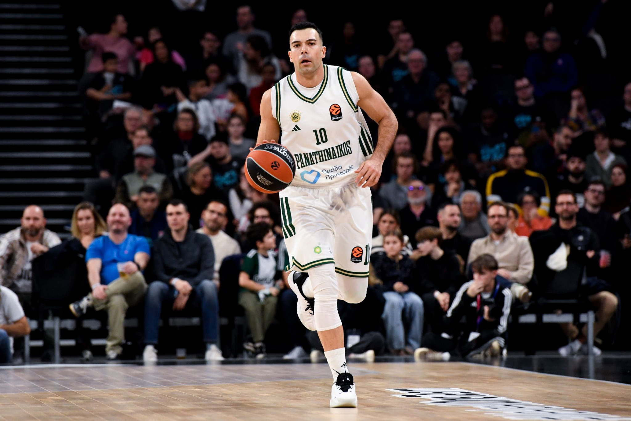 Ο Σλούκας το πήρε πάνω του και ο Παναθηναϊκός επέστρεψε στις νίκες