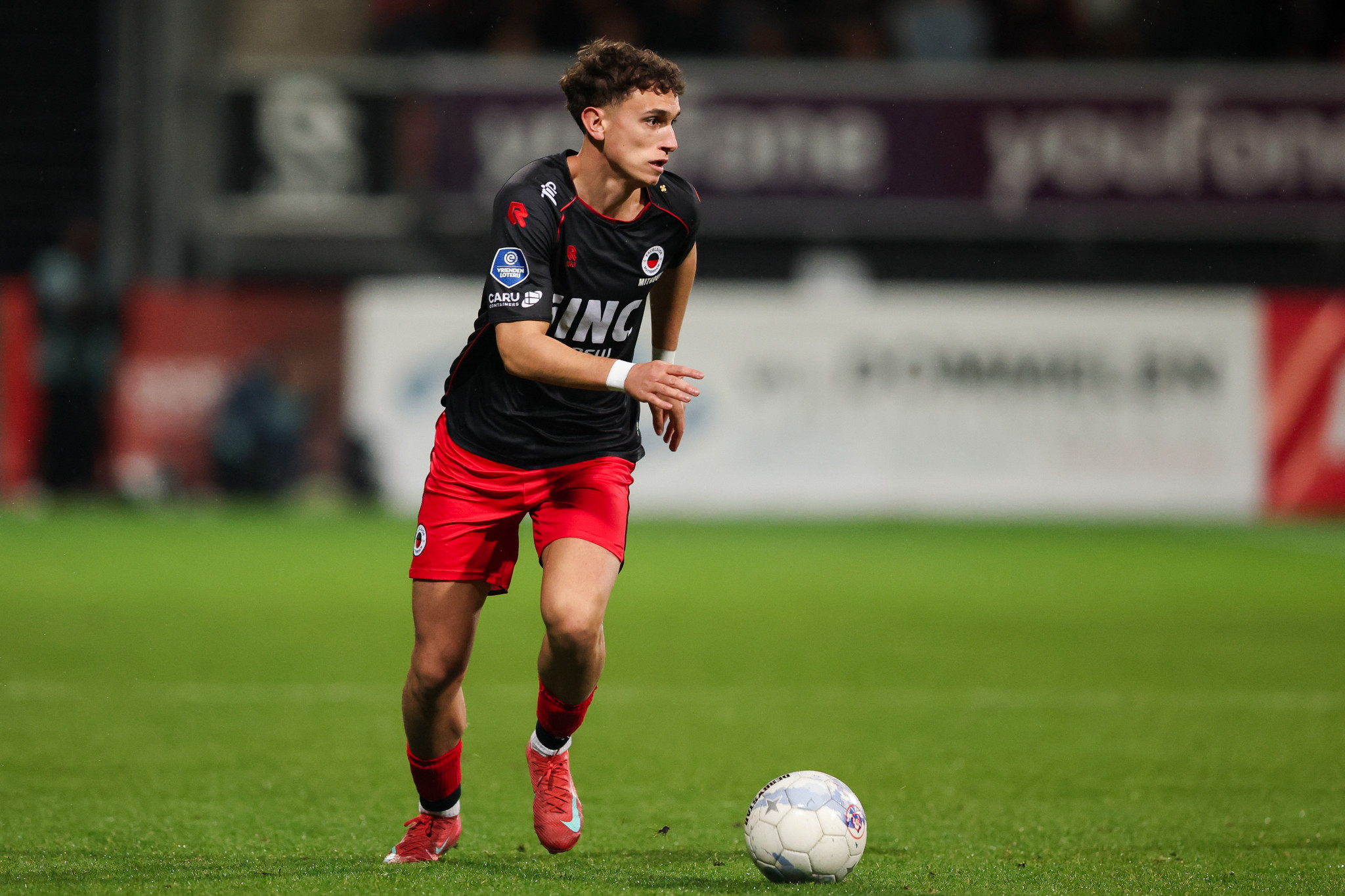 Ο Αστέρας AKTOR κινείται δυνατά για την απόκτηση του Μίτροβιτς