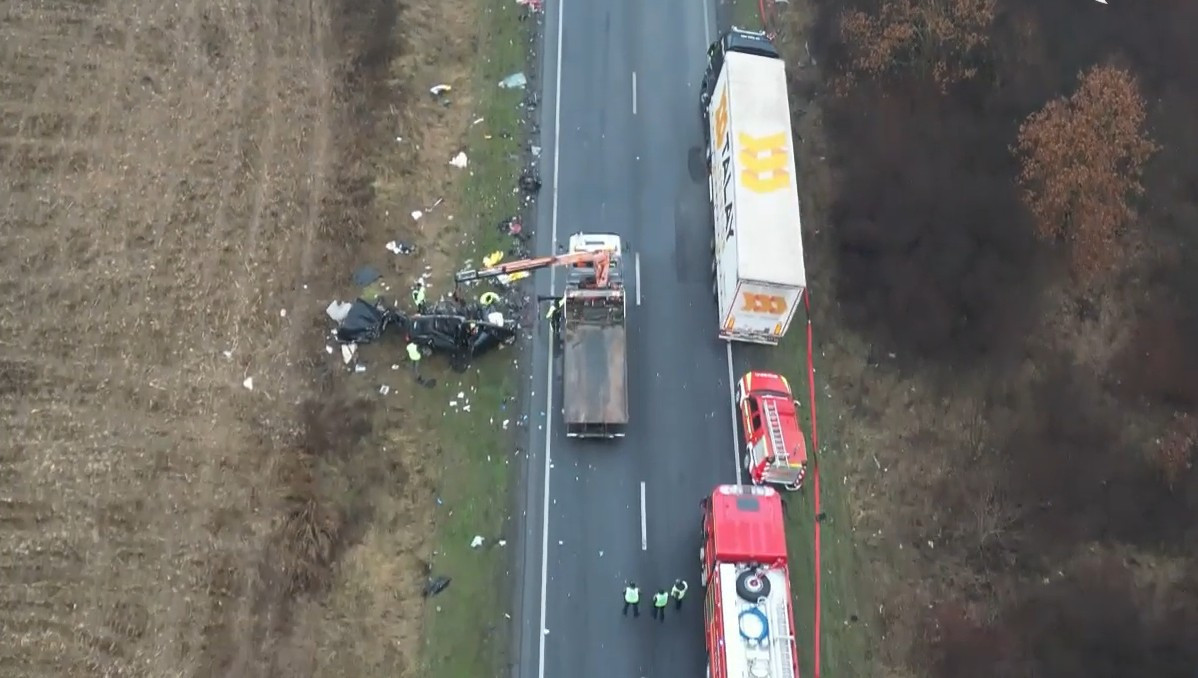 «Ο αδελφός μου είναι νεκρός»: Δραματικές στιγμές και η ενημέρωση για τους τραυματίες (video)