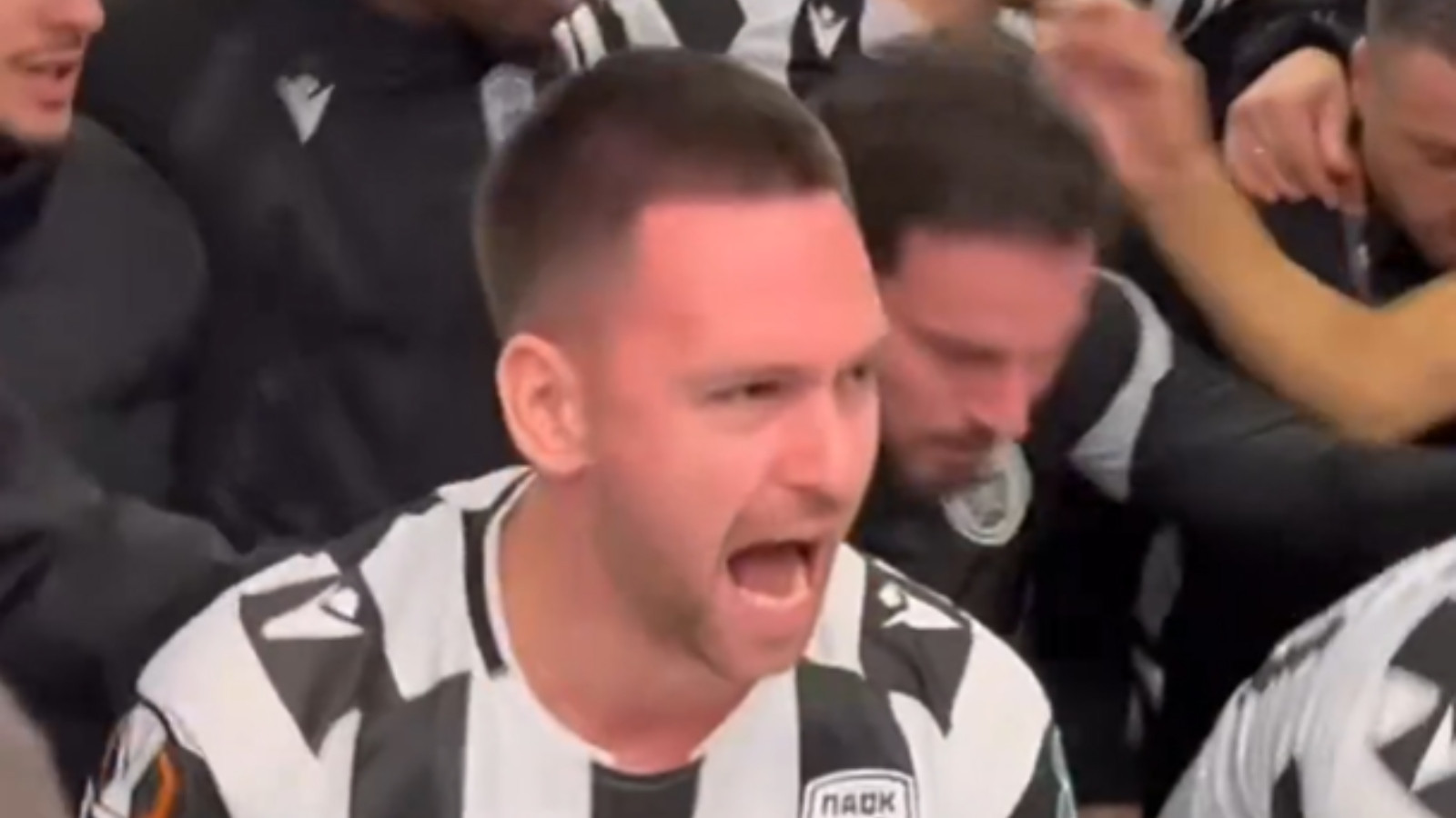 Η ομιλία του Ζίβκοβιτς πριν την Μπέτις: «Θα τους φάμε, είμαστε ΠΑΟΚ» (video)