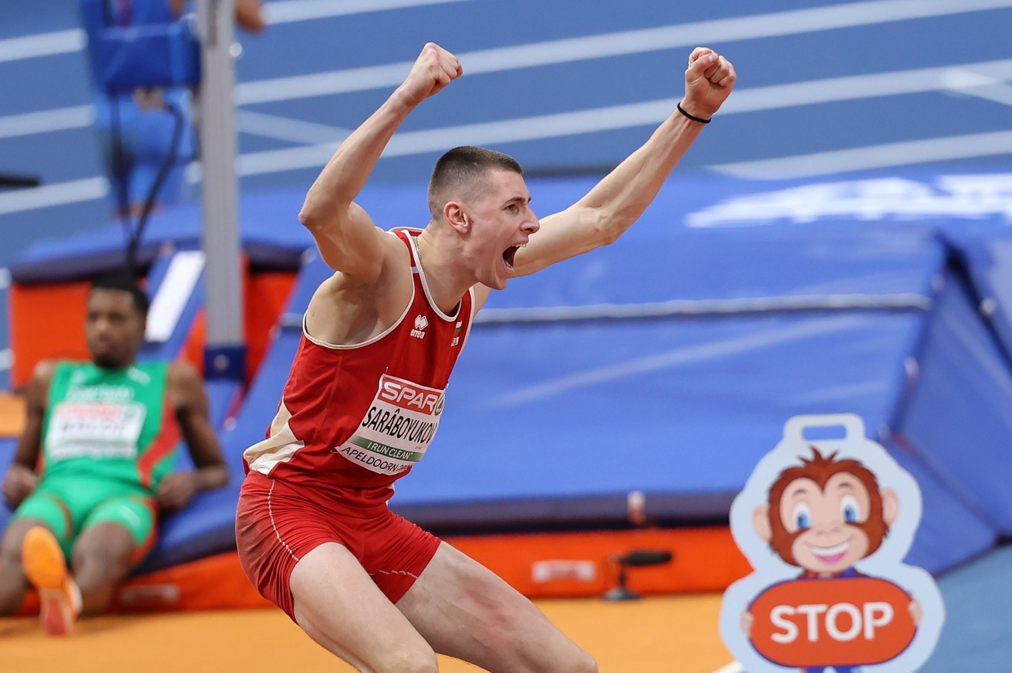 Τρομερό άλμα από τον Σαραμπογιούκοφ στο Βελιγράδι - «Σπάει» το δίπολο Τεντόγλου-Φουρλάνι στο μήκος