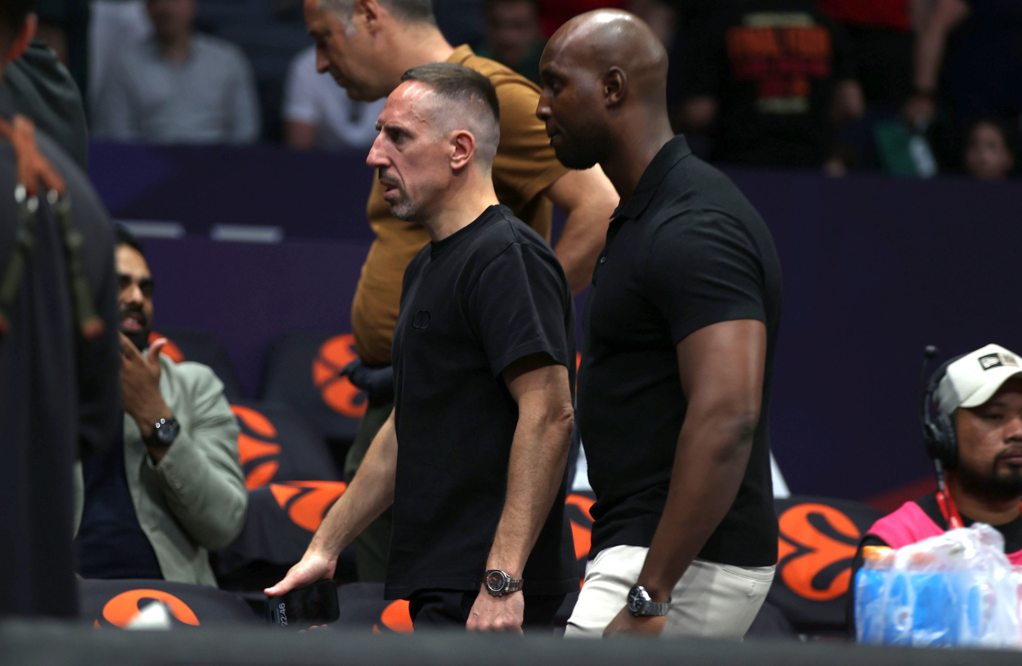 Τι αναφέρουν τα έγγραφα που «καίνε» τον Ριμπερί στο σκάνδαλο Επστάιν