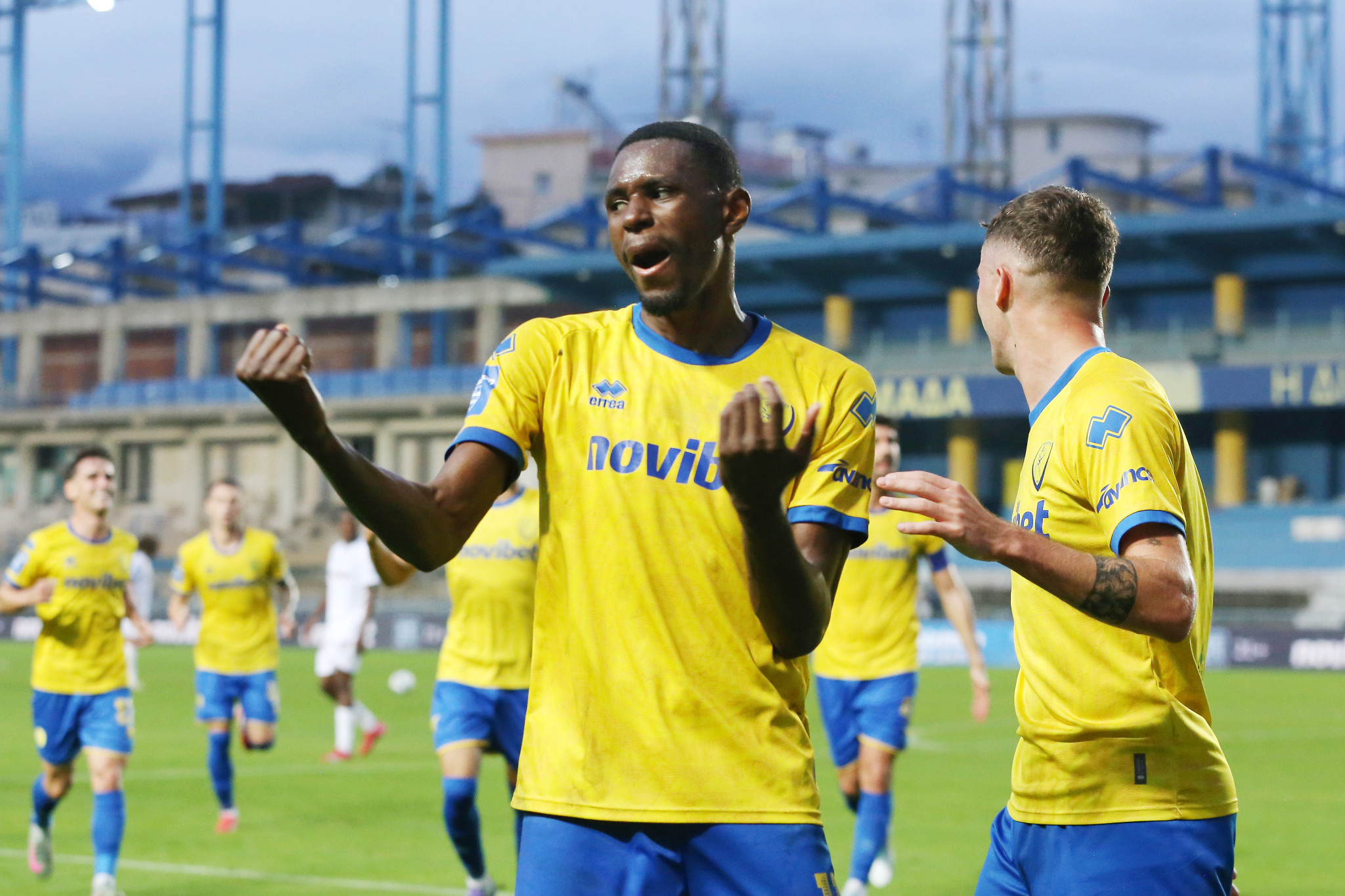 Ο Παναιτωλικός πούλησε τον Ενκολολό σε ομάδα της Κίνας