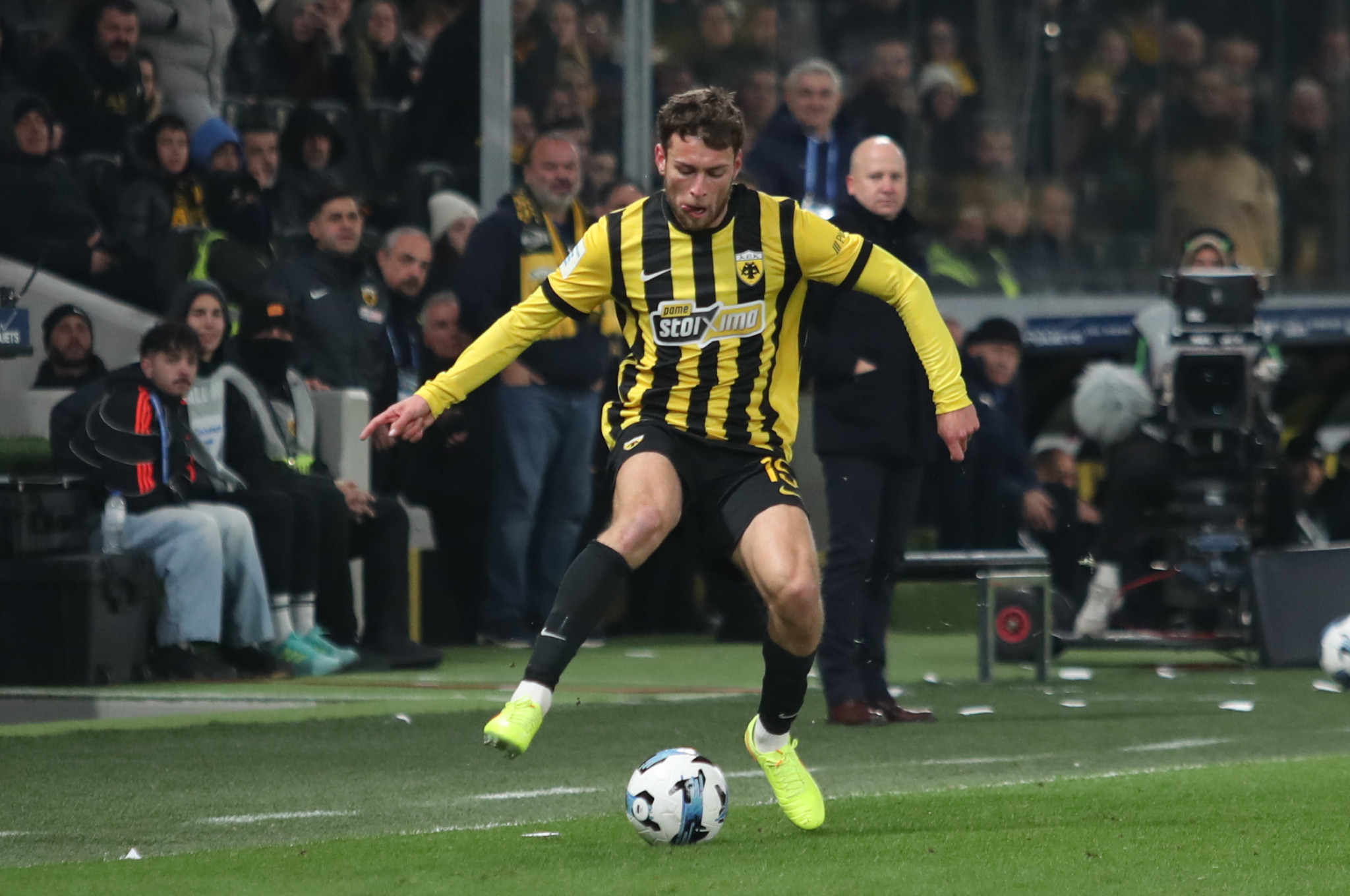 Γκεοργκίεφ: «Να κάνουμε χαρούμενους τους οπαδούς έστω κι έξω από το γήπεδο»