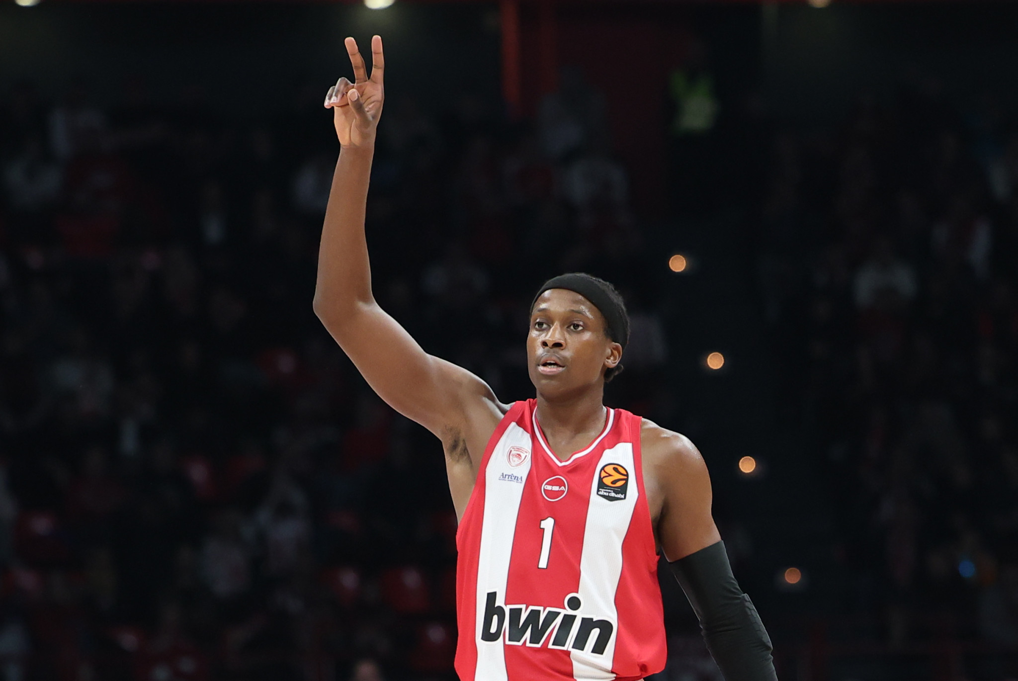 Νιλικίνα αντί Τζόζεφ στο ρόστερ του Ολυμπιακού για τη Stoiximan GBL