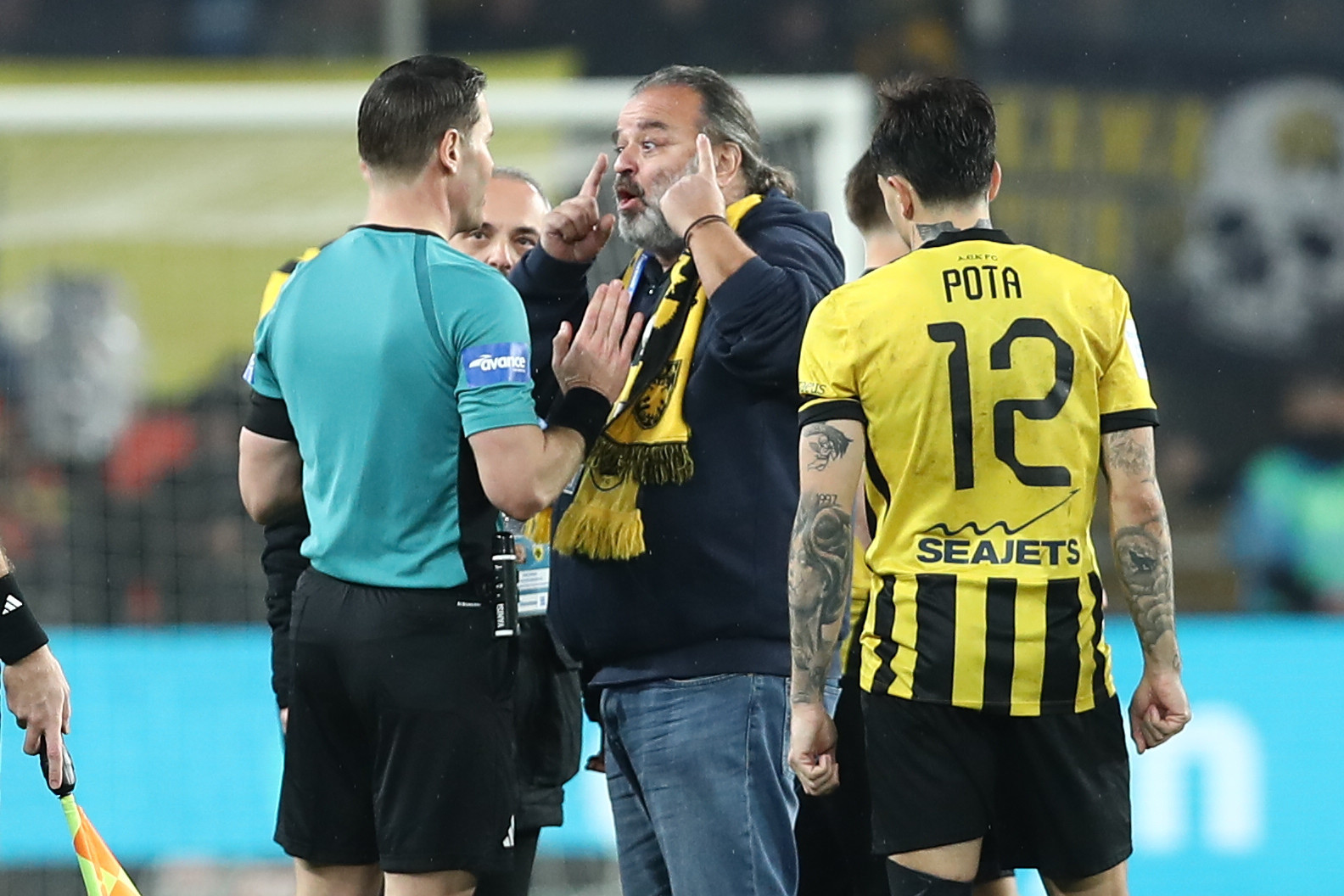 Ηλιόπουλος: «Πήγα στον Μάκελι πριν το ματς και του είπα ότι υπάρχουν φήμες...»