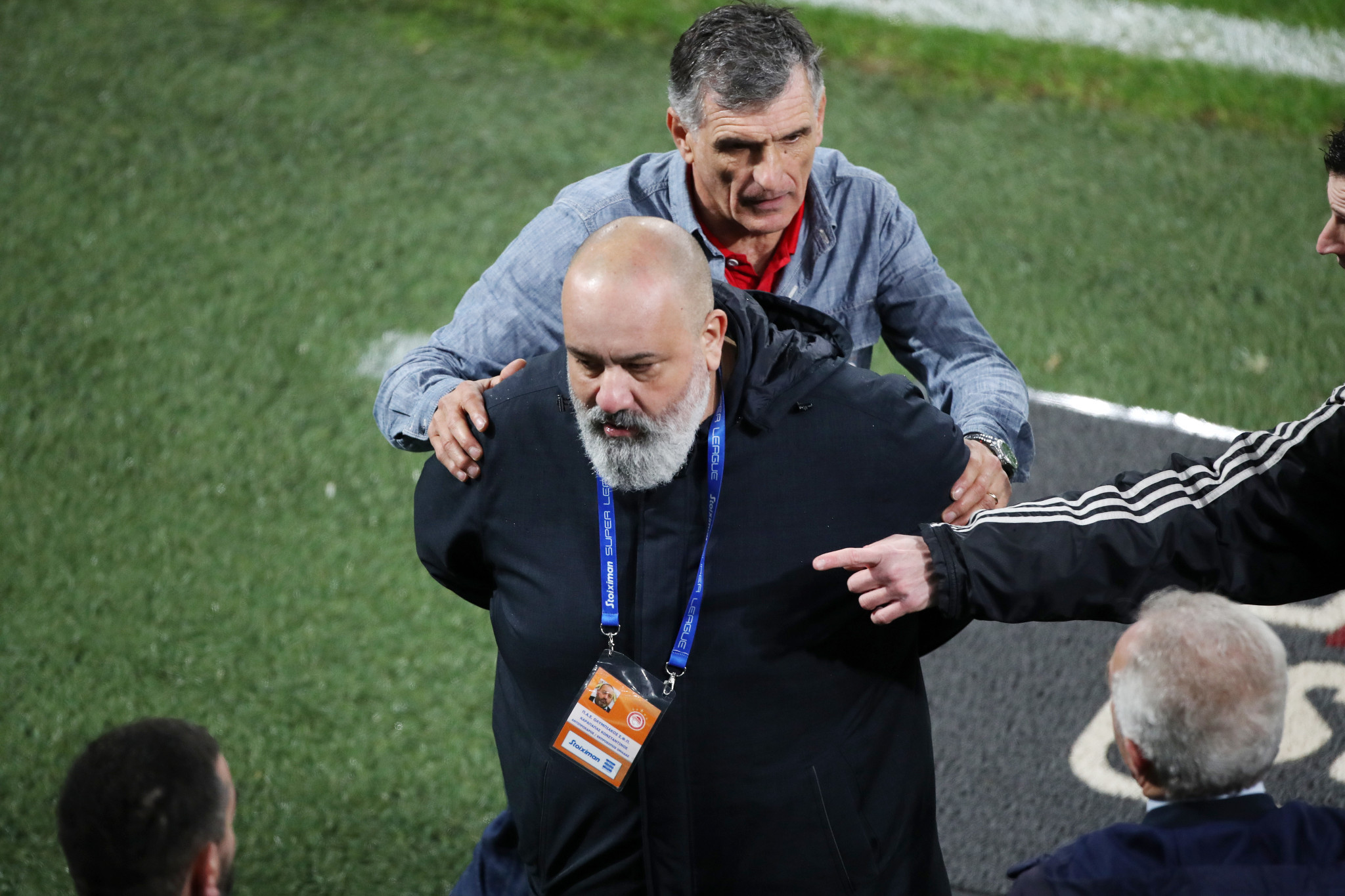 Καραπαπάς: «Δεν ξέρω τι συμβαίνει στο μυαλό του Ηλιόπουλου - Υπήρξε χυδαία συμπεριφορά»