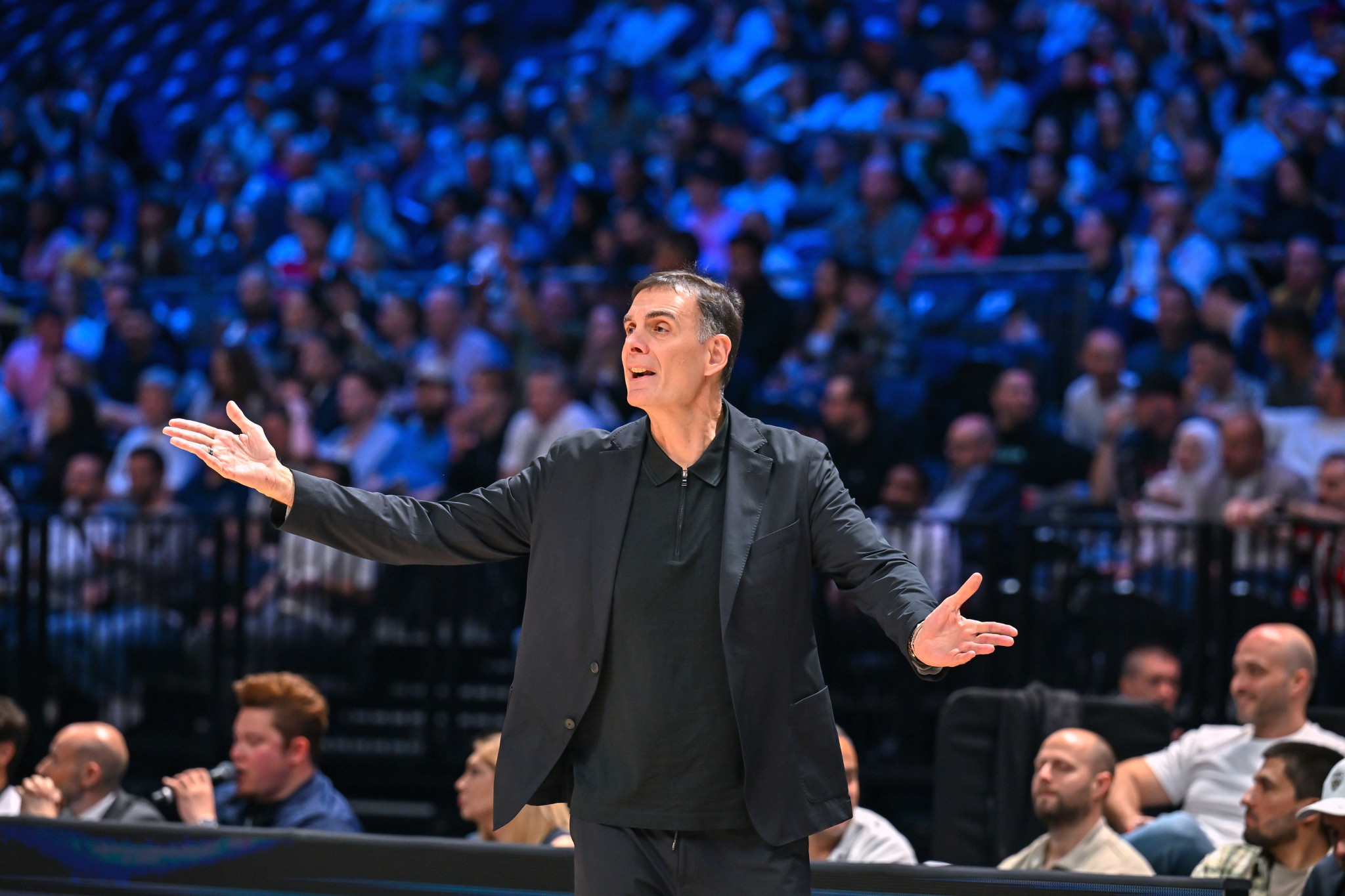 Μπαρτζώκας: «Αισθάνομαι χάλια - Έγινε καθαρό φάουλ στον Γουόκαπ σε κρίσιμη φάση»