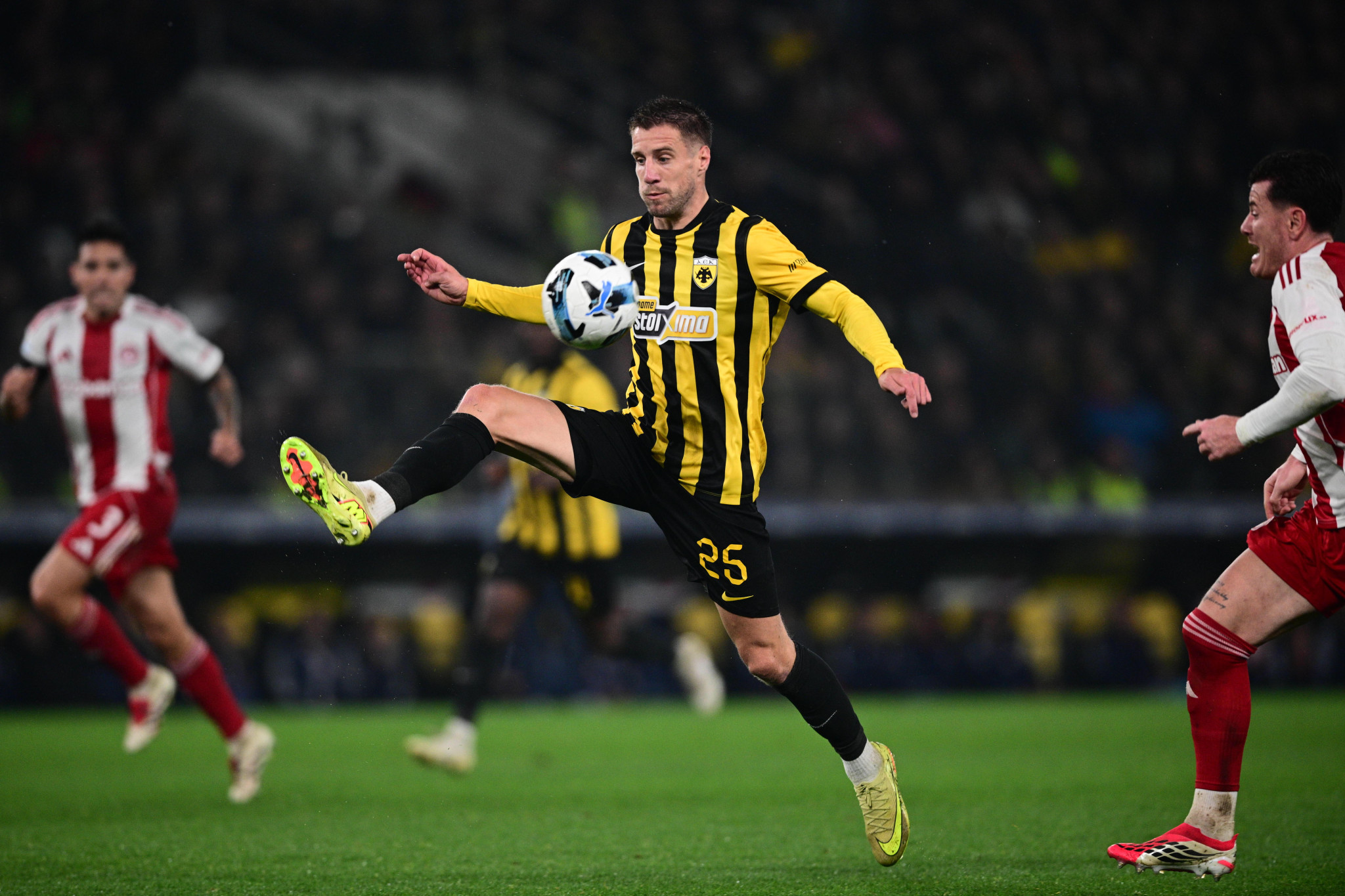 Η ΑΕΚ στις Σέρρες για να γίνει η «δουλειά» και να… περιμένει