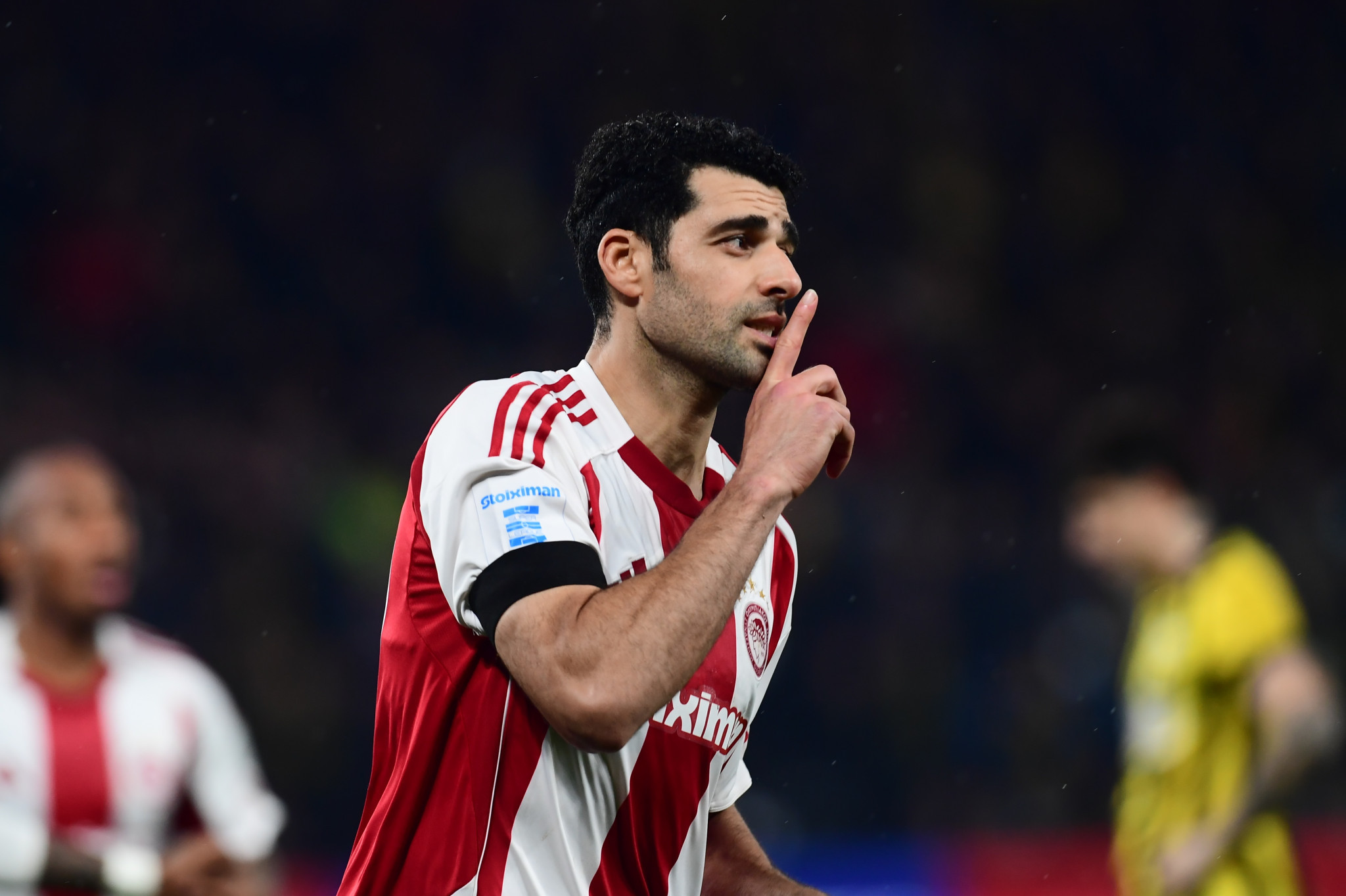 Με buzzer beater πέναλτι ο Ολυμπιακός πήρε την μπουκιά από το στόμα της ΑΕΚ