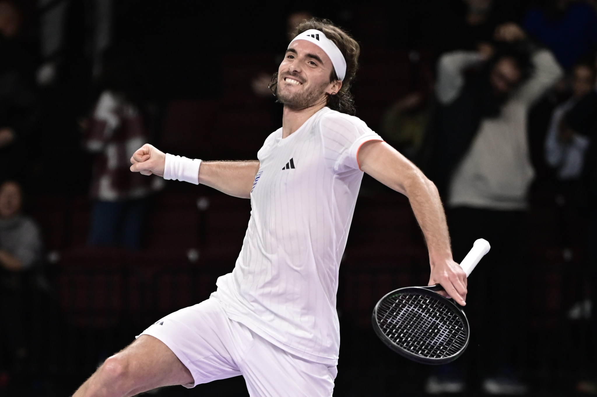 Ο Τσιτσιπάς έστειλε την Ελλάδα στο World Group I του Davis Cup