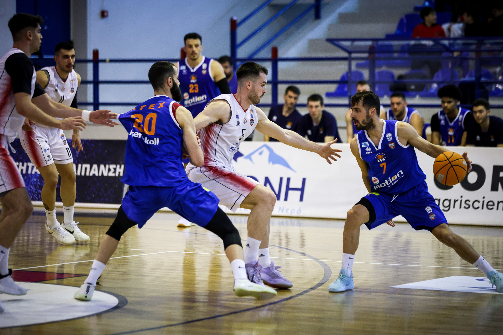 Elite League: Συνέχισε το σερί της η Χαλκίδα - Μεγάλη νίκη του Λαυρίου μέσα στον Βόλο