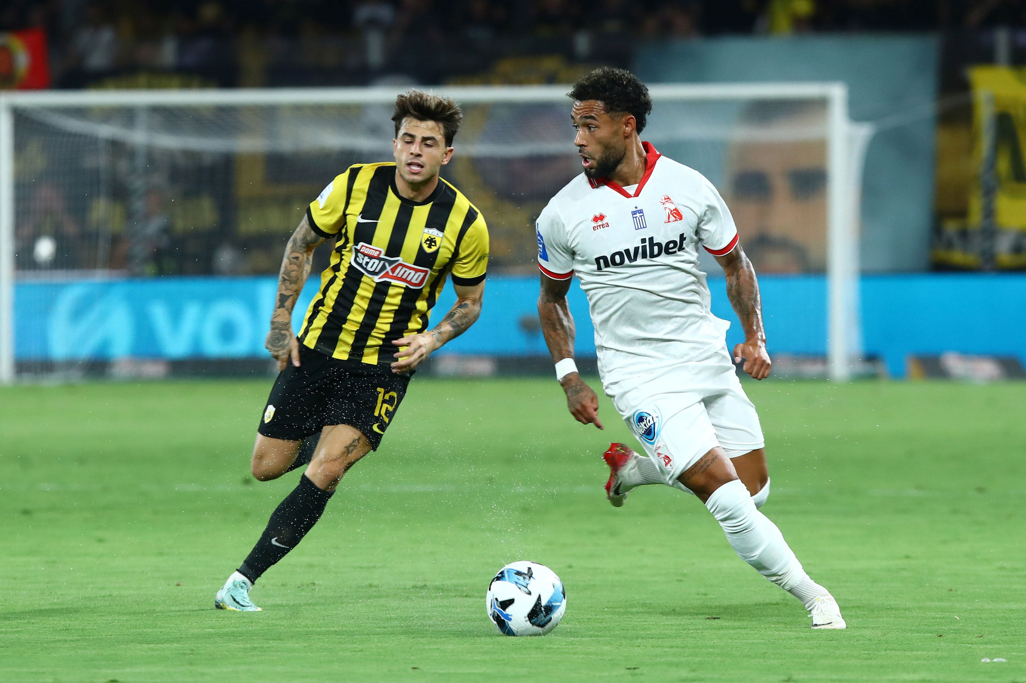 Πού θα δείτε Πανσερραϊκός - ΑΕΚ και ΟΦΗ - Λεβαδειακός για τη Stoiximan Super League