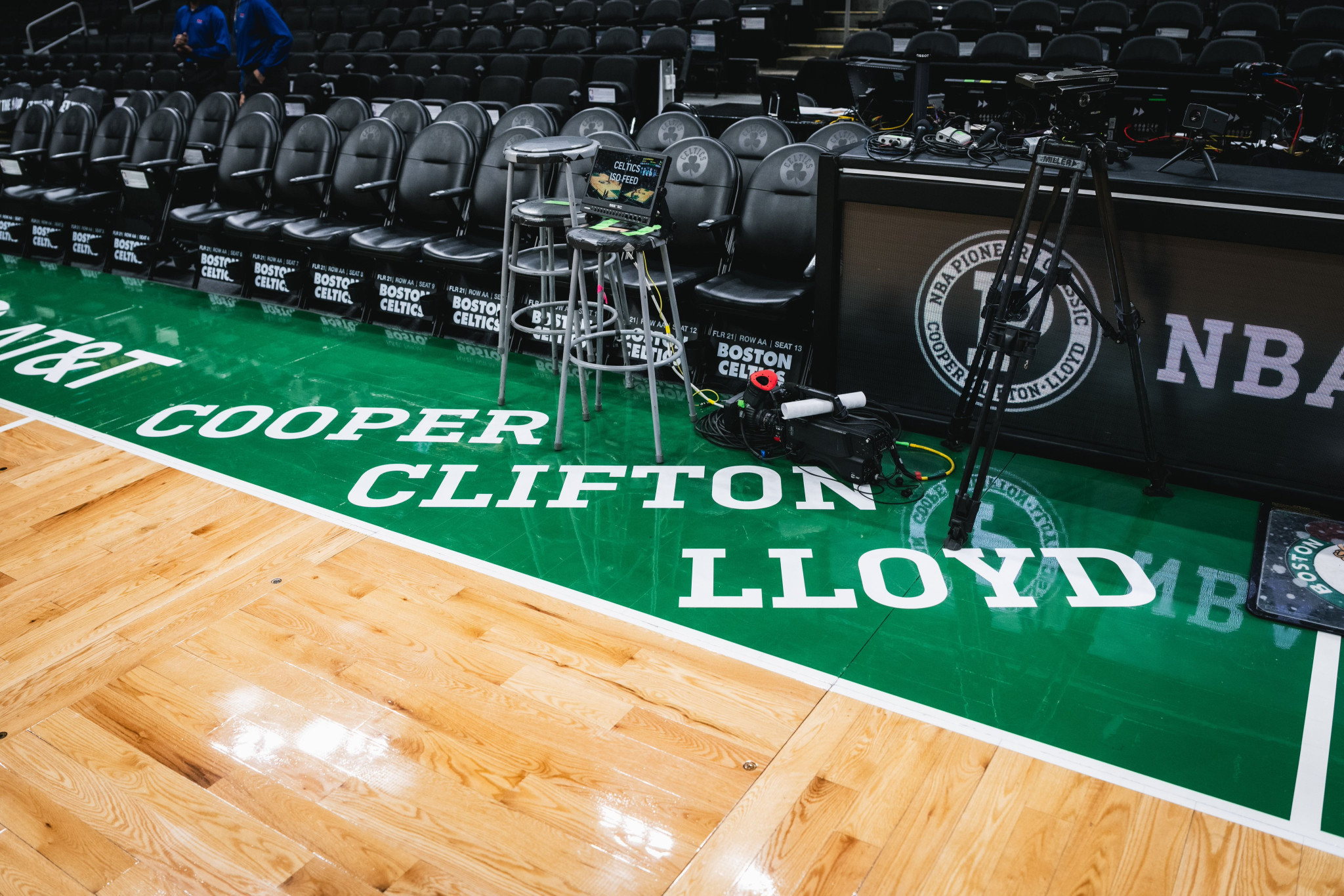 «Κούπερ, Κλίφτον, Λόιντ»: Τρεις θρύλοι τιμούνται για την ιστορία που έγραψαν στο ΝΒΑ