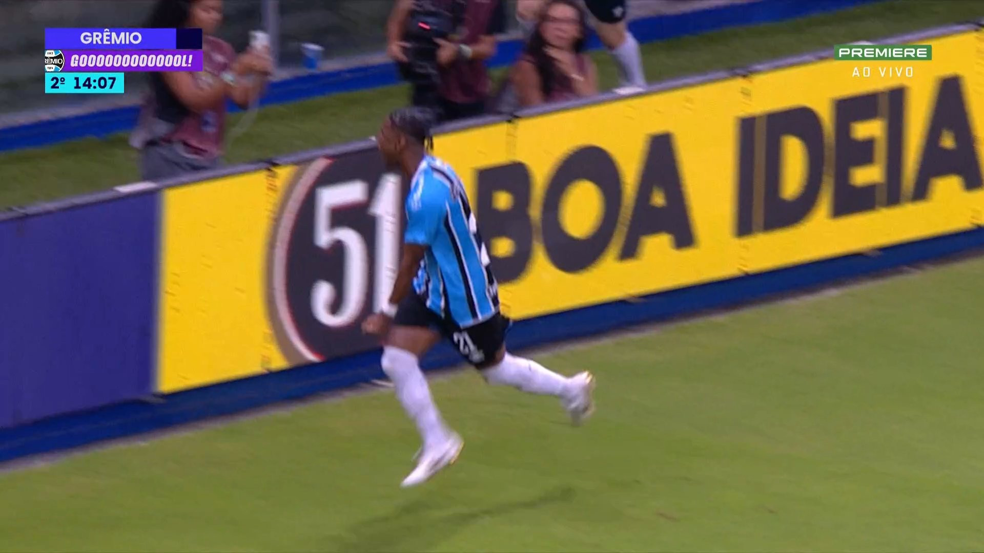 Ανοιξε λογαριασμό με την Γκρέμιο ο Τετέ (video)