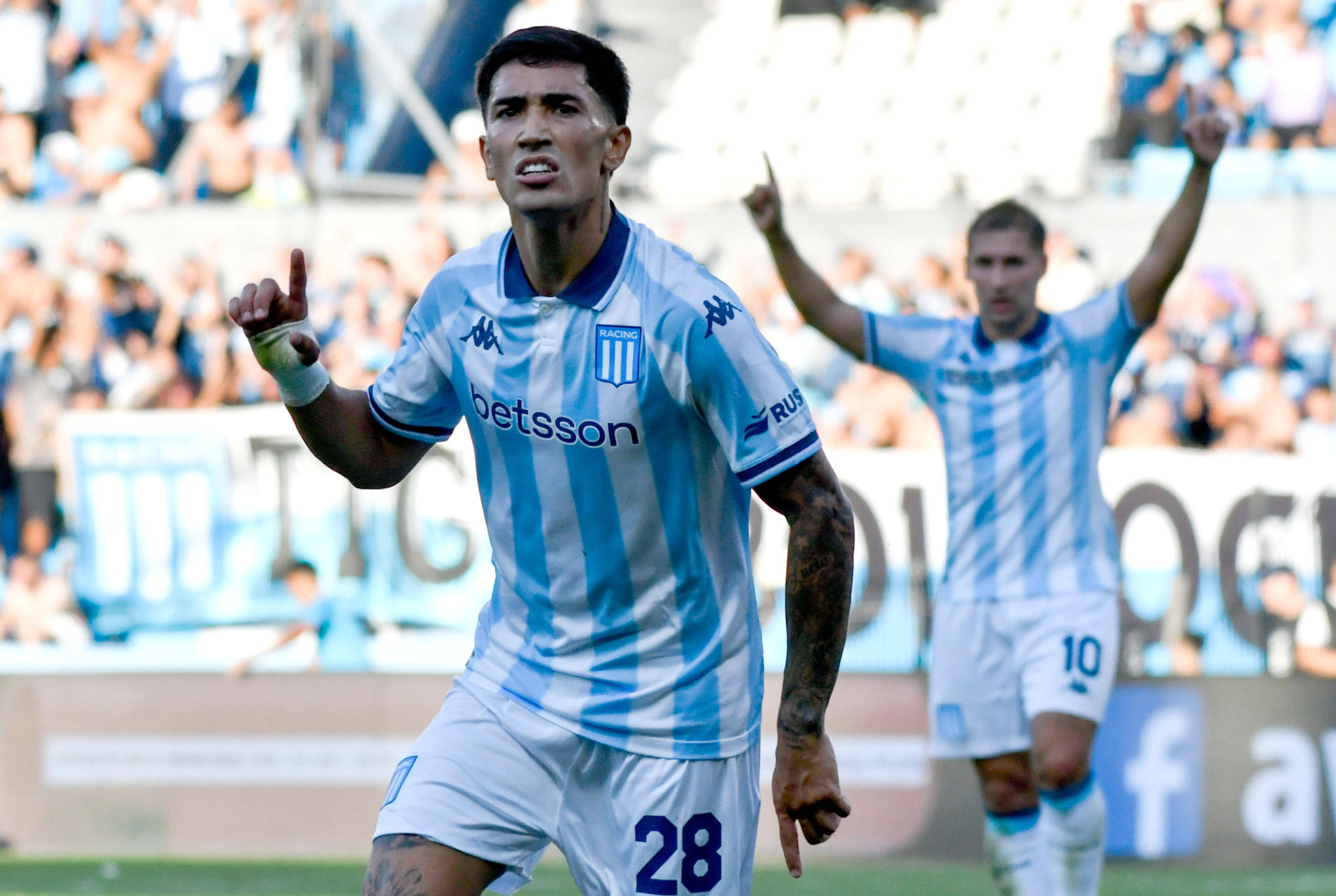 «Έσπασε το ρόδι» και κέρδισε την Αρχεντίνος η αποφασιστική Ρασίνγκ