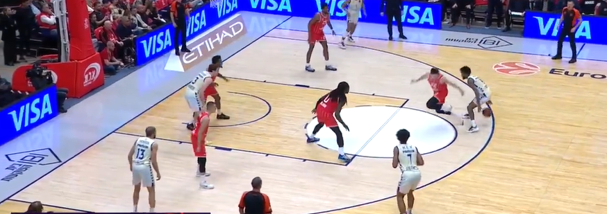 Ο Μοντέρο «έσπασε τους αστραγάλους» του Μίτσιτς (video)