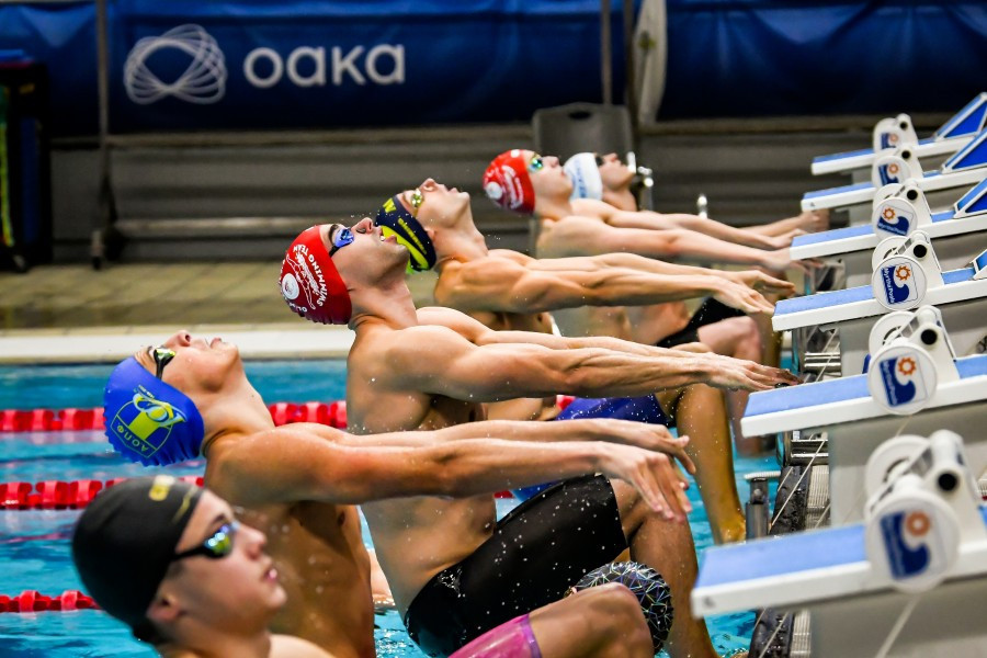Έδωσαν τα πρώτα δείγματα στην πισίνα του ΟΑΚΑ ο Χρήστου και η Ντουντουνάκη