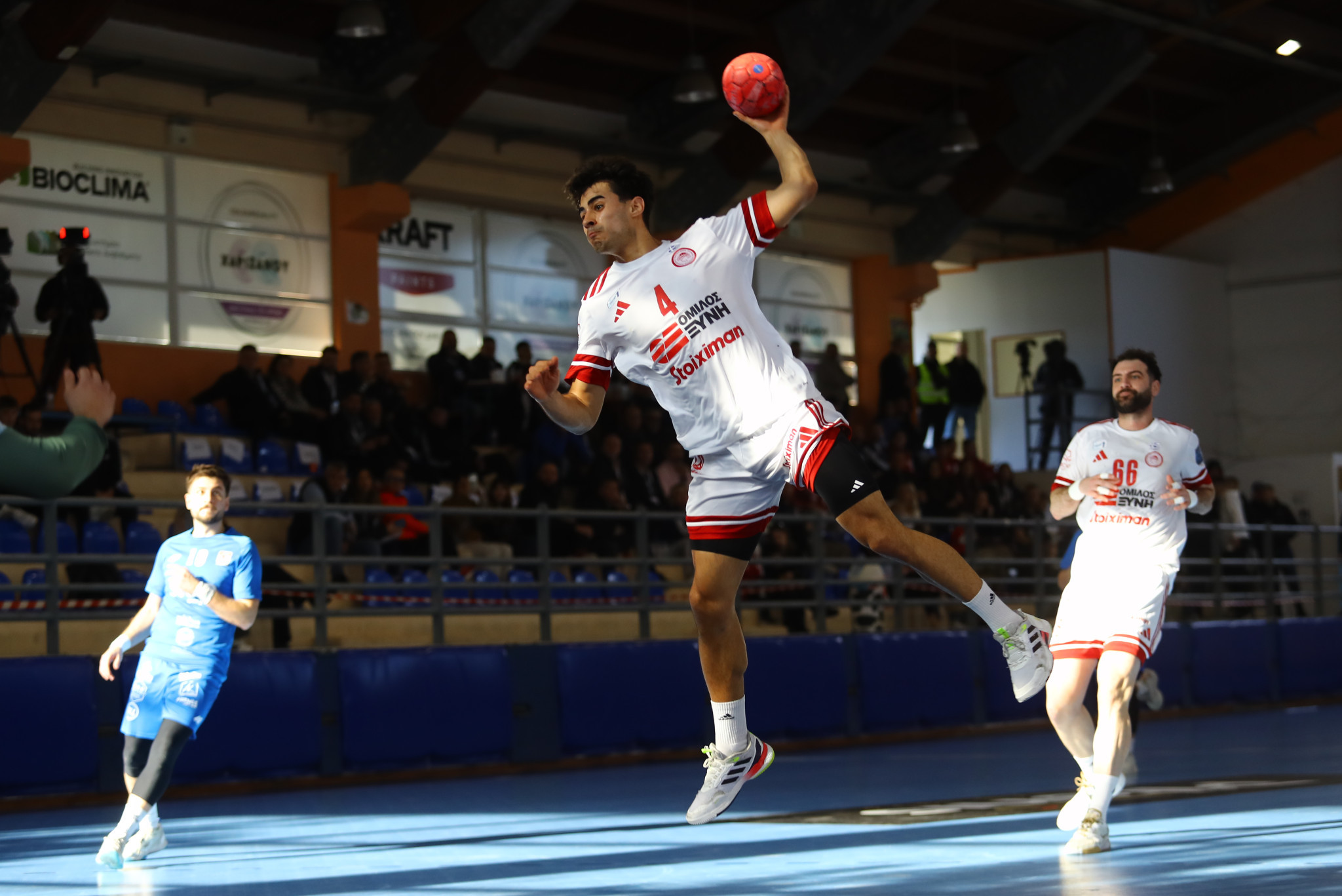 Ο Ολυμπιακός πήρε άνετα την πρόκριση στον τελικό Κυπέλλου χάντμπολ ανδρών