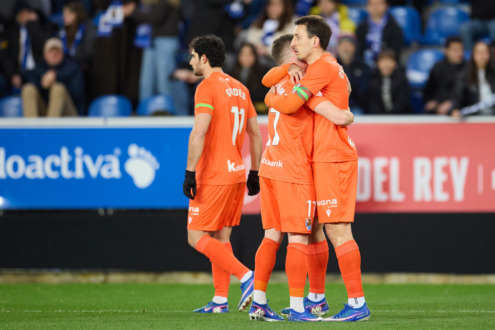 Με ανατροπή η Ρεάλ Σοσιεδάδ, νίκησε την Αλαβές και προκρίθηκε στα ημιτελικά του Copa del Rey