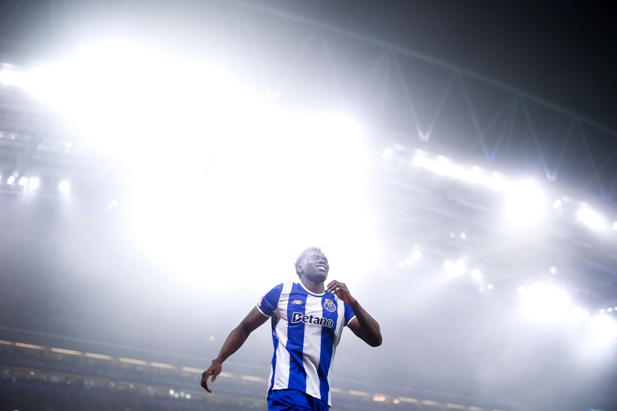 Σοκ στην Πόρτο - Χάνει τη χρονιά με ρήξη χιαστών η ακριβότερη μεταγραφή της ιστορίας της