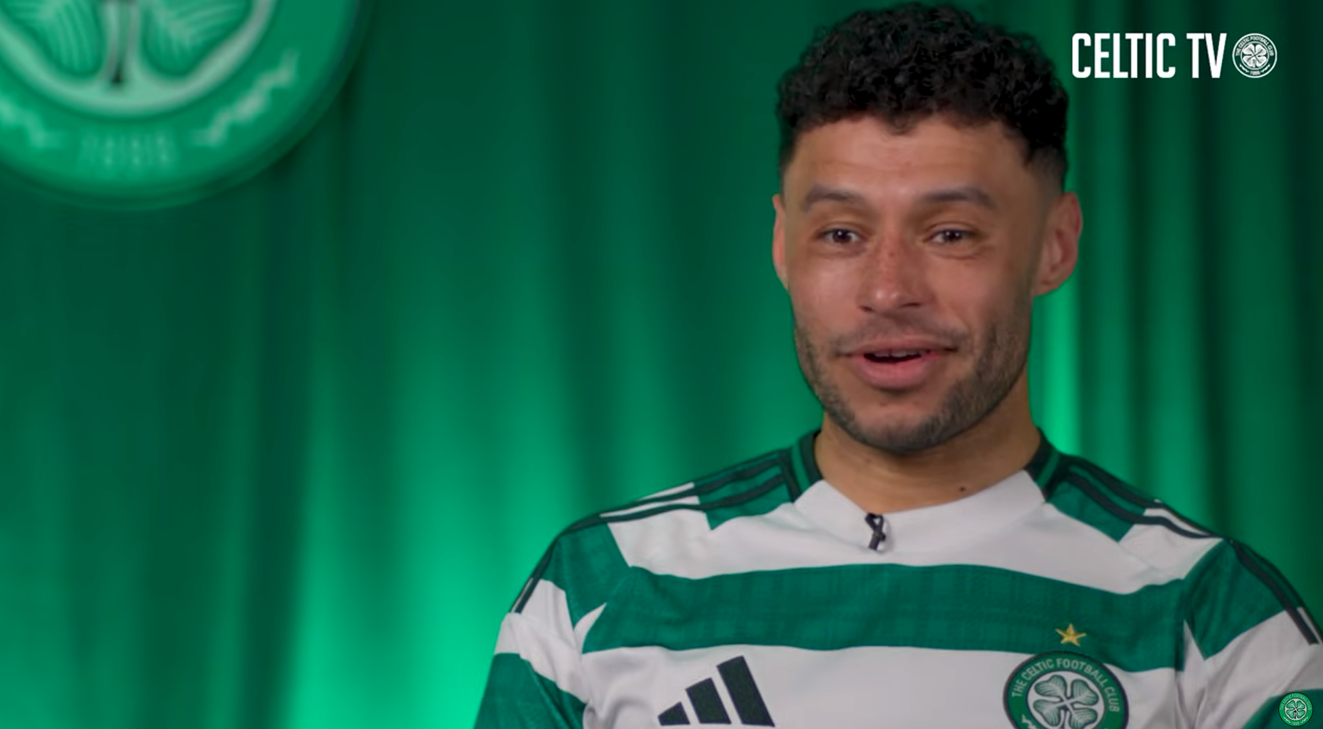 Στη Σέλτικ ο Οξλέιντ Τσάμπερλεϊν - Επιστροφή στο Νησί για τον Άγγλο