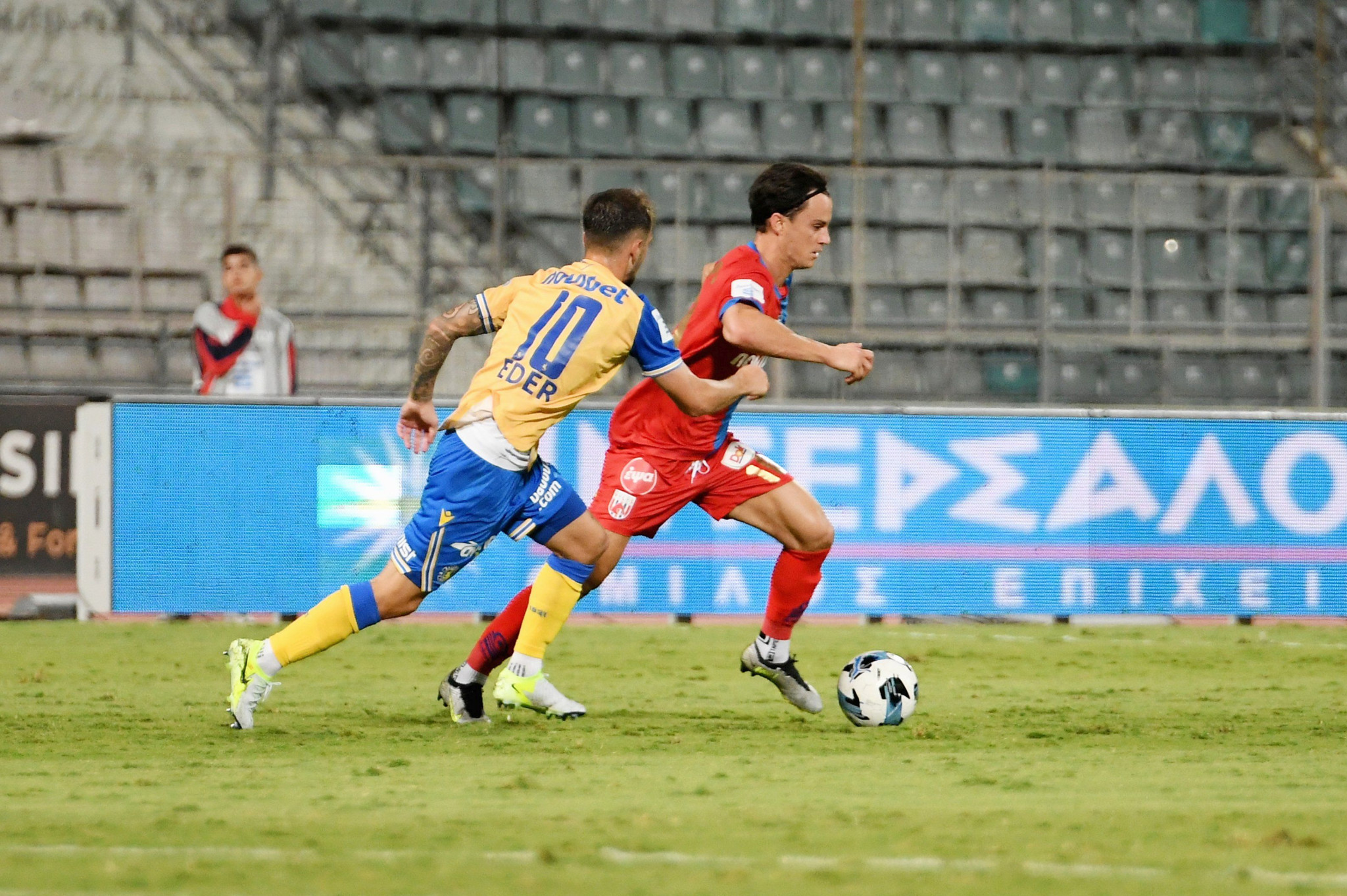 Πού θα δείτε ΑΕΛ Novibet - Παναιτωλικός, Αστέρας AKTOR - Βόλος και Κηφισιά - Ατρόμητος για τη Stoiximan Super League