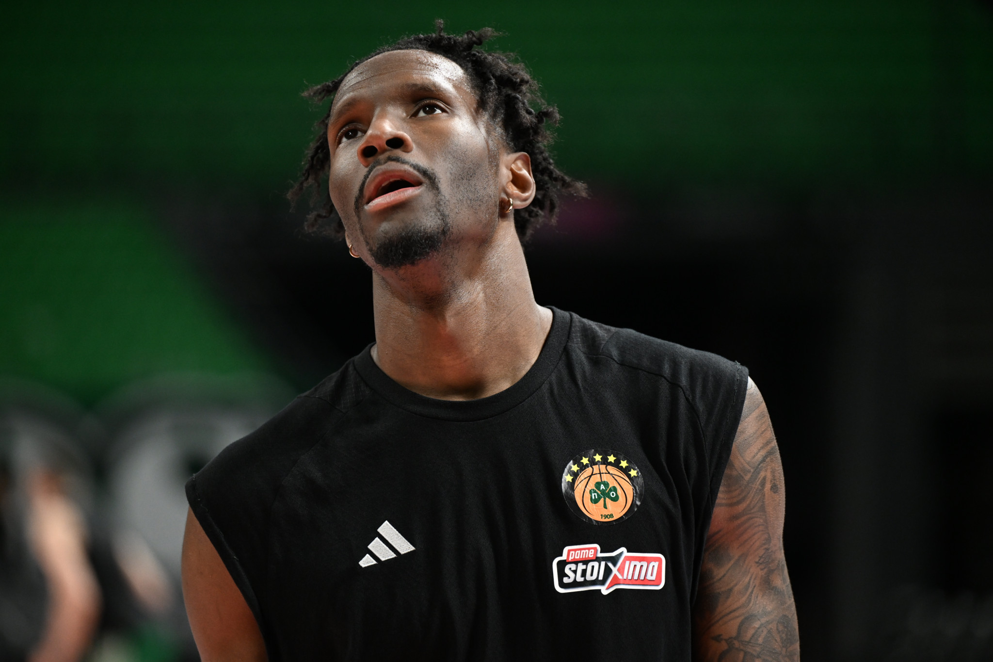 Ο Χέιζ-Ντέιβις έκανε το πρώτο του ζέσταμα στο T-Center με Μπετόβεν (video)