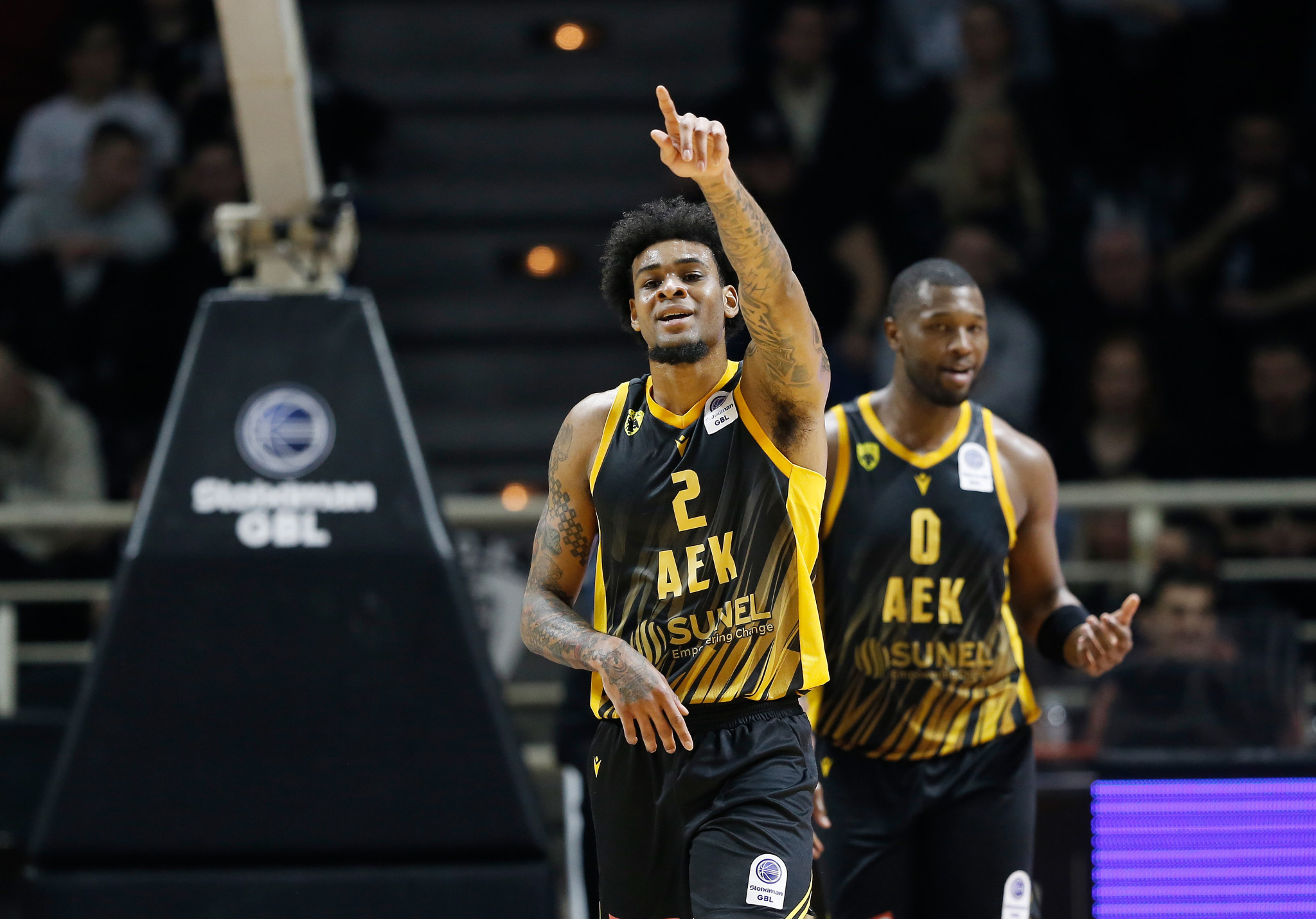 Ο Γκρεγκ Μπράουν στο Athetiko: «Δείχνουμε πόσο γεμάτη και ανθεκτική είναι η ΑΕΚ»