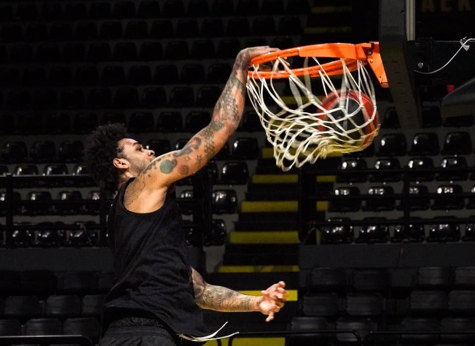 Επιστροφή στη δράση με απουσίες για την ΑΕΚ