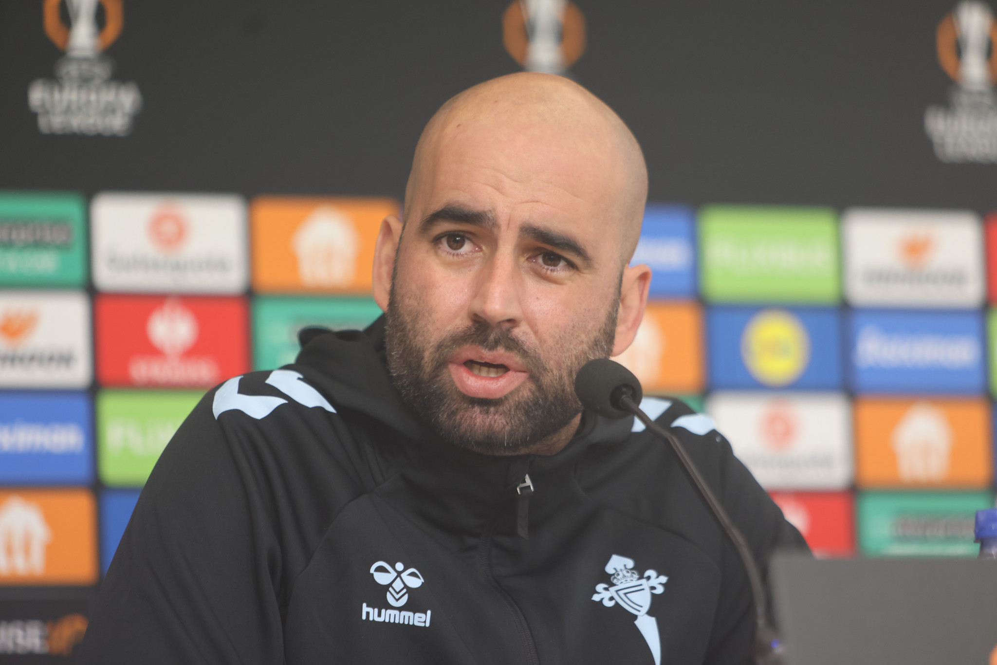 Γιράλντεζ: «Δεν θεωρώ ότι είμαστε το φαβορί απέναντι στον ΠΑΟΚ»