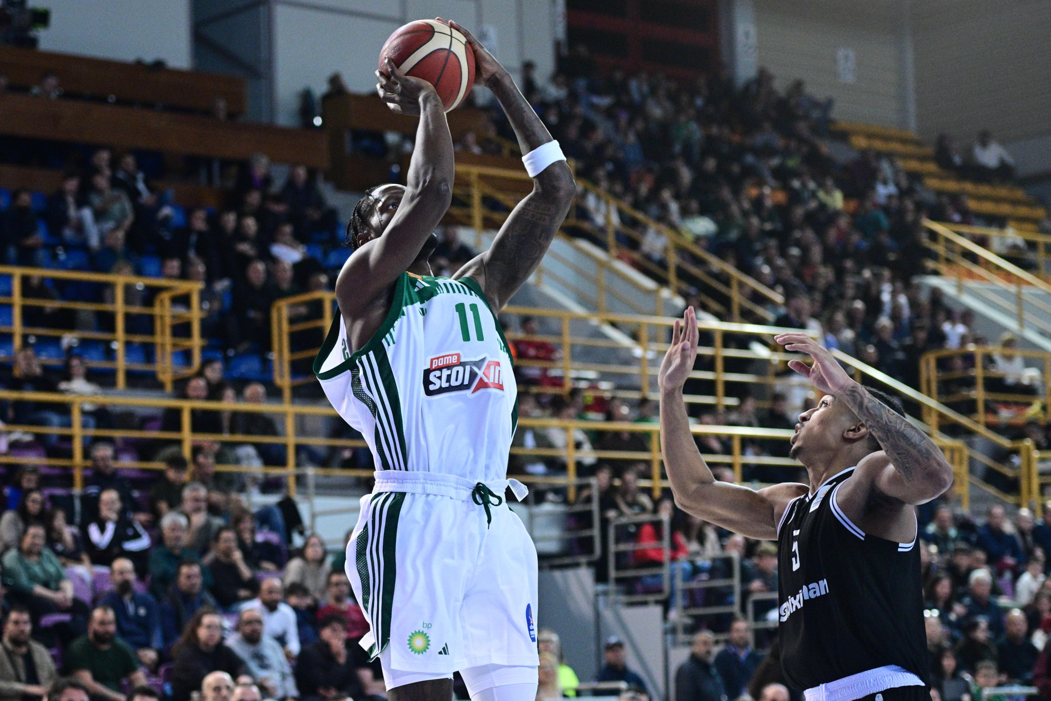 Το πρώτο καλάθι του Χέιζ-Ντέιβις με τον Παναθηναϊκό (video)