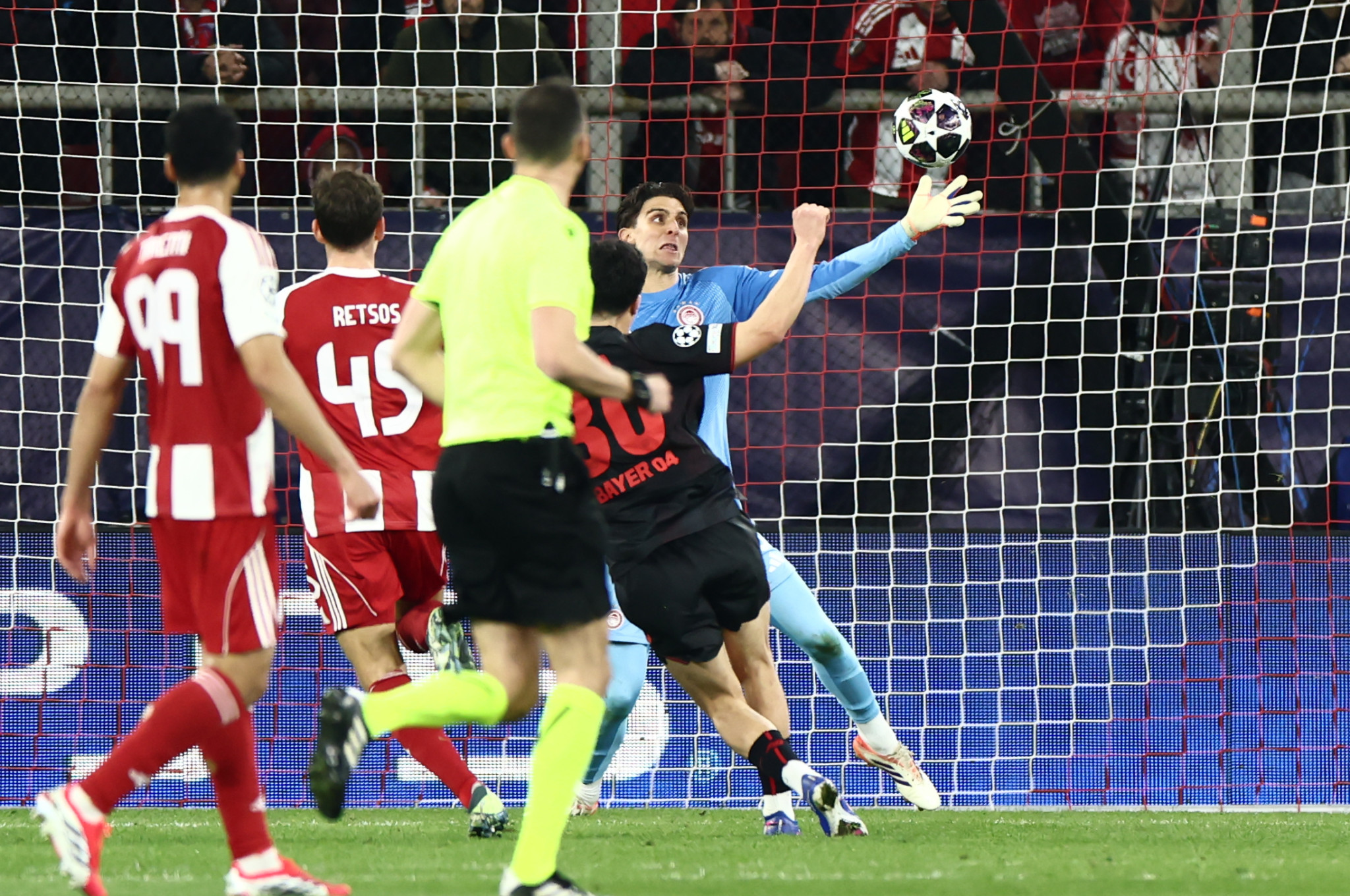 Νέα μυθική απόκρουση από τον Τζολάκη (video)