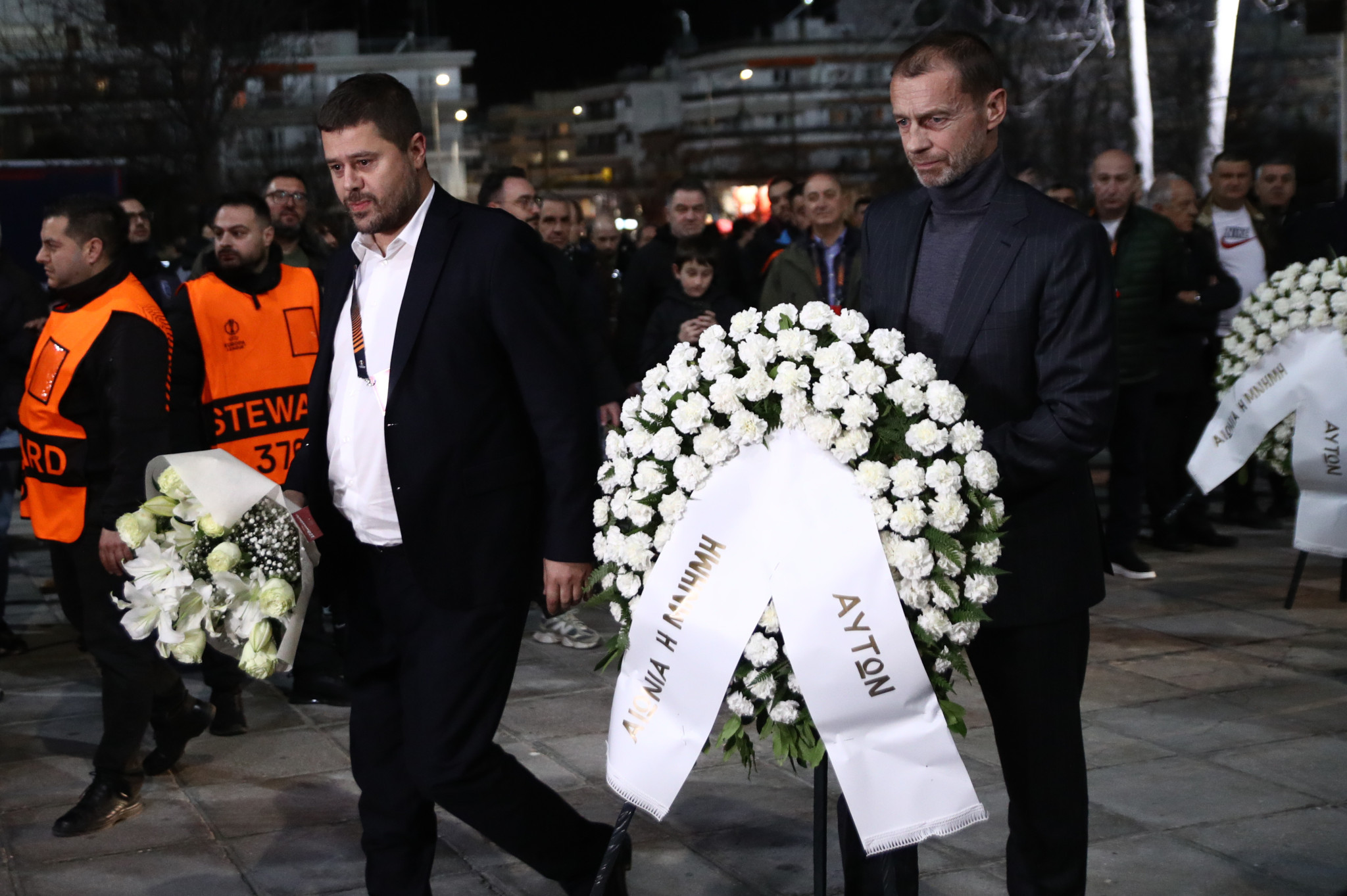 Συγκίνηση στην Τούμπα: Τσέφεριν και Γκαγκάτσης τίμησαν τη μνήμη των νεκρών οπαδών του ΠΑΟΚ (video)