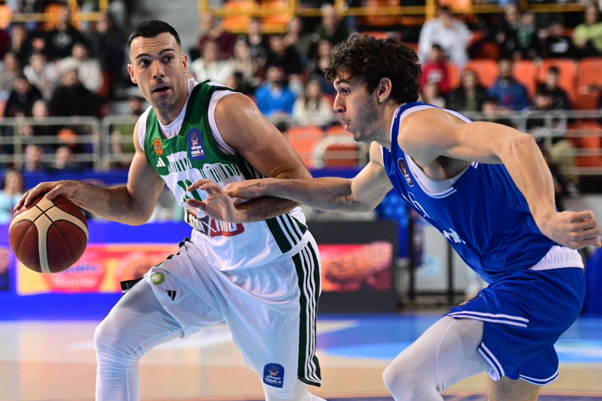 Η... μαγική πάσα του «Μαέστρου» Σλούκα στον Μήτογλου (video)