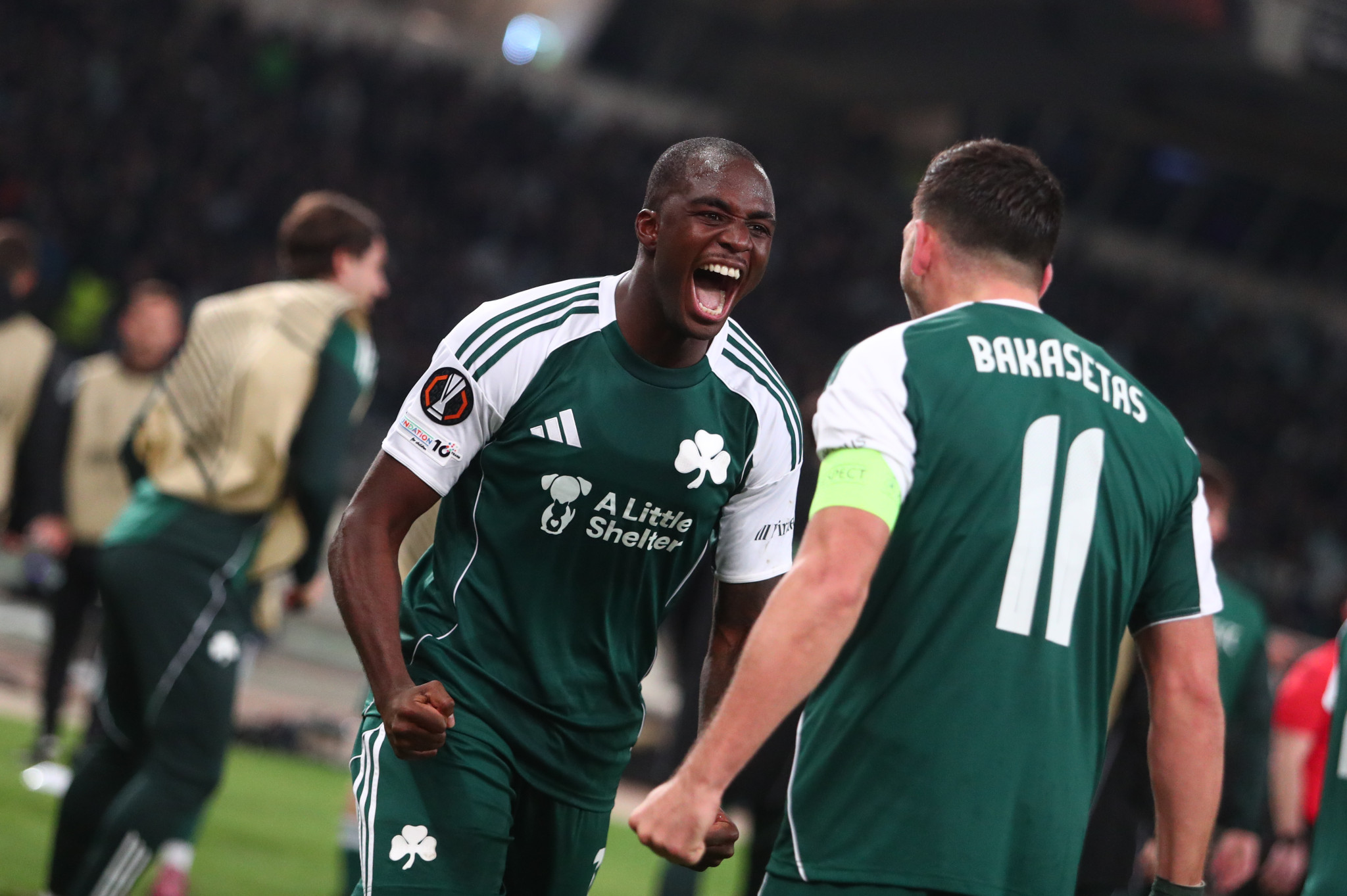 Μυθική γκολάρα του Τεττέη και ο Παναθηναϊκός το 2-1 απέναντι στην Πλζεν (video)