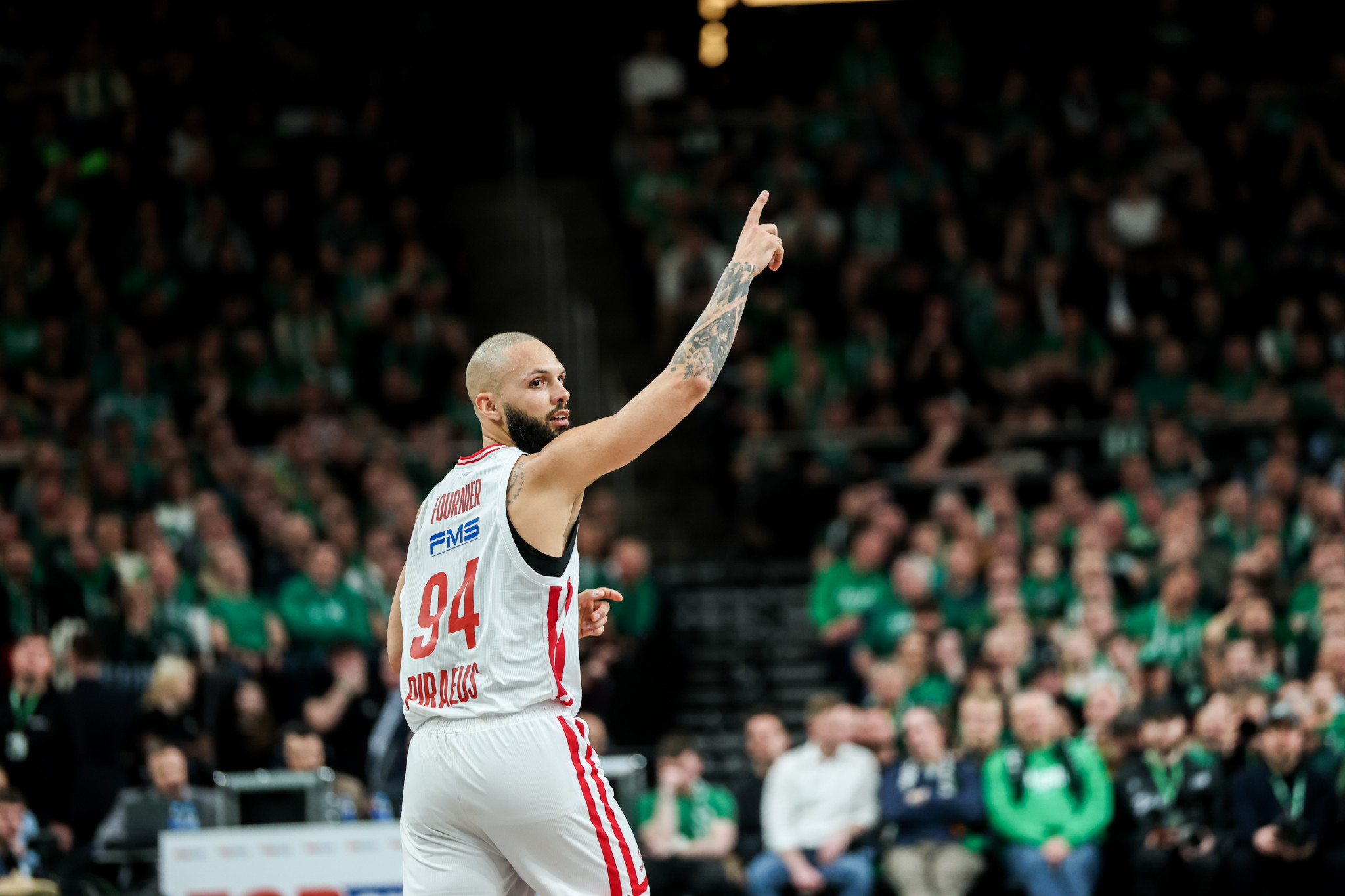 Ο Εβάν Φουρνιέ έκανε ρεκόρ καριέρας στην EuroLeague με 32 πόντους