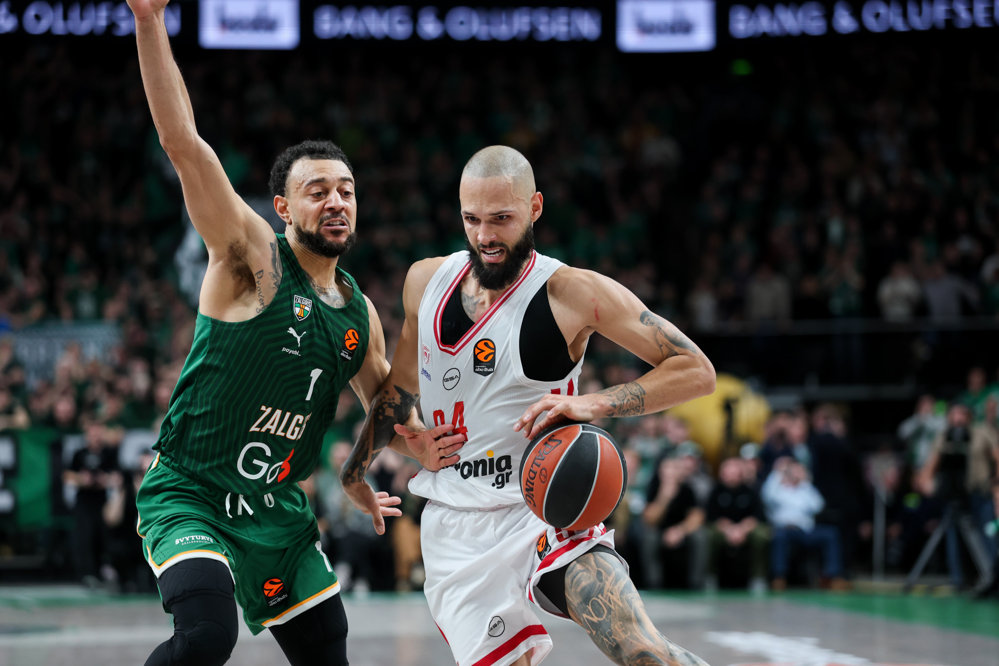 «EuroLeague by Night»: Καρέ-Καρέ η ανάλυση της φάσης που οδήγησε τη ματσάρα της χρονιάς στην παράταση (video)