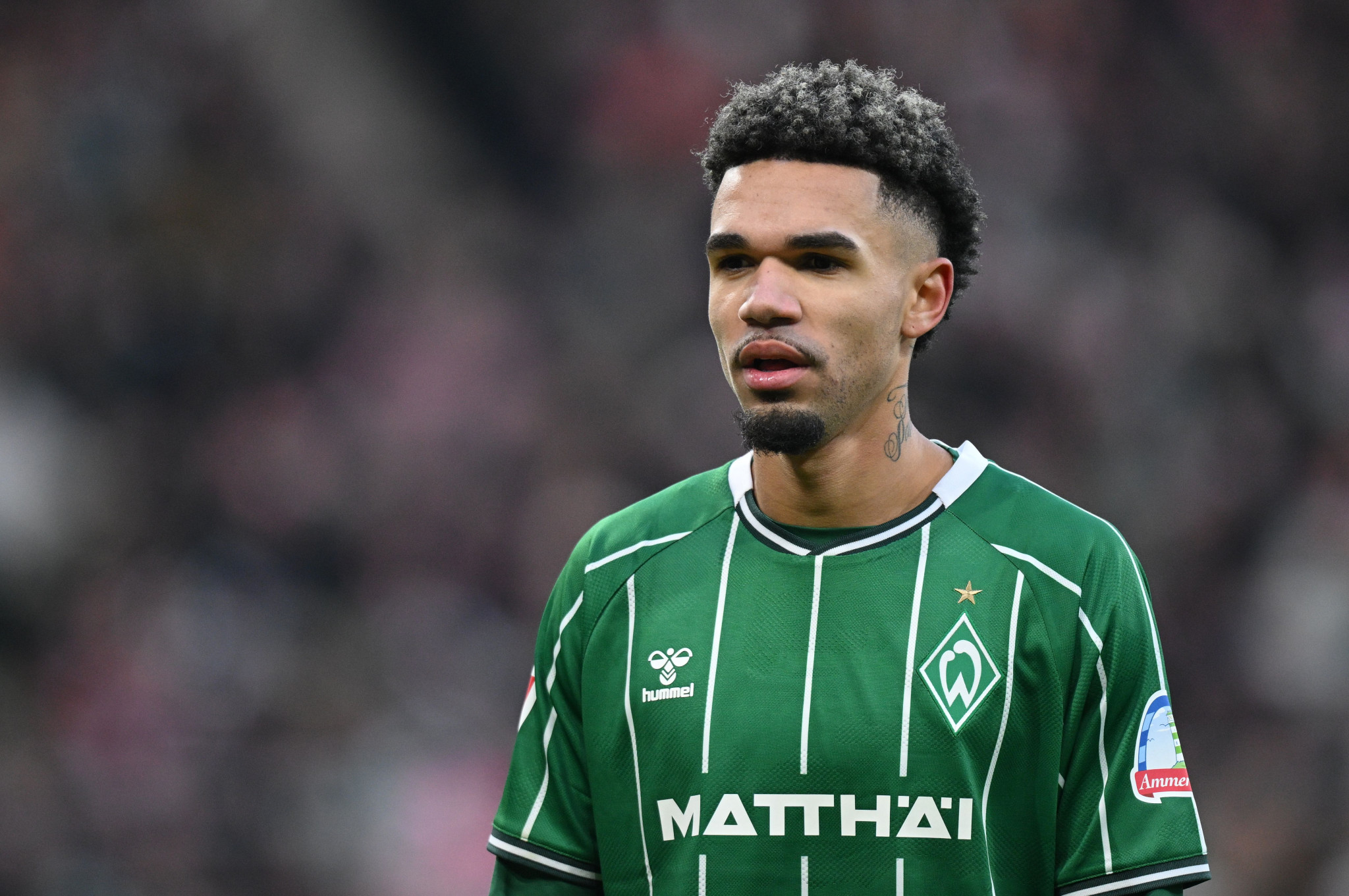 Η Βέρντερ ακυρώνει την περιοδεία στις ΗΠΑ: «Eκεί πυροβολούν κόσμο και δεν συνάδει με τις αξίες μας»