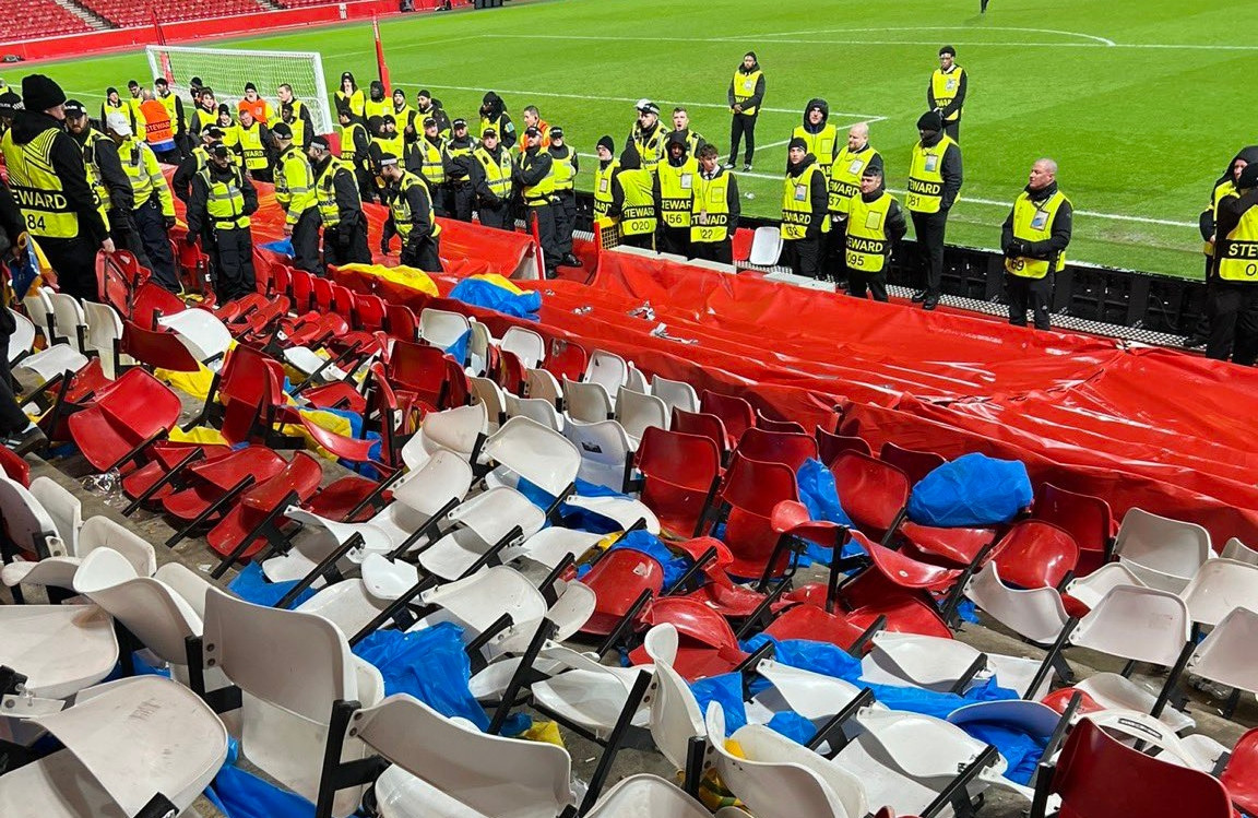 Οπαδοί της Φενέρμπαχτσε βανδάλισαν το γήπεδο της Νότιγχαμ μετά τον αποκλεισμό