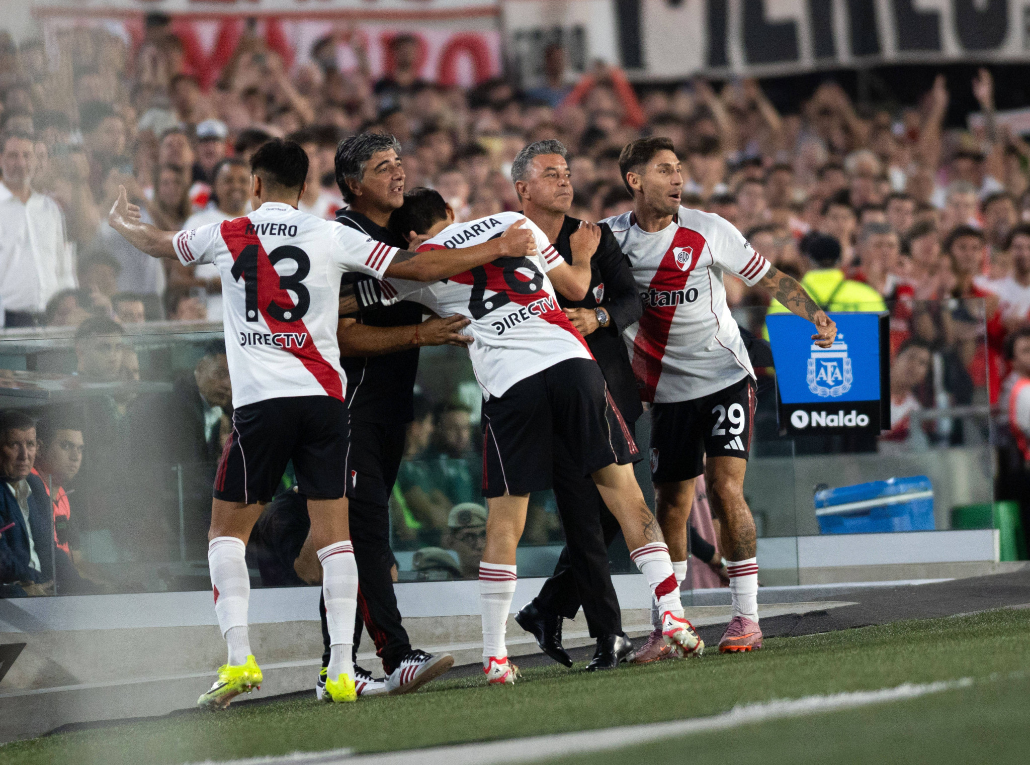 Συγκίνηση στο αντίο του Γκαγιάρδο, η Ρίβερ κέρδισε την Μπάνφιλντ