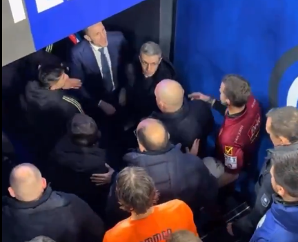 Χαμός μετά το τέλος του Ίντερ - Γιουβέντους: Σπαλέτι, Κομόλι και Κιελίνι ζήτησαν... τα ρέστα από τον διαιτητή