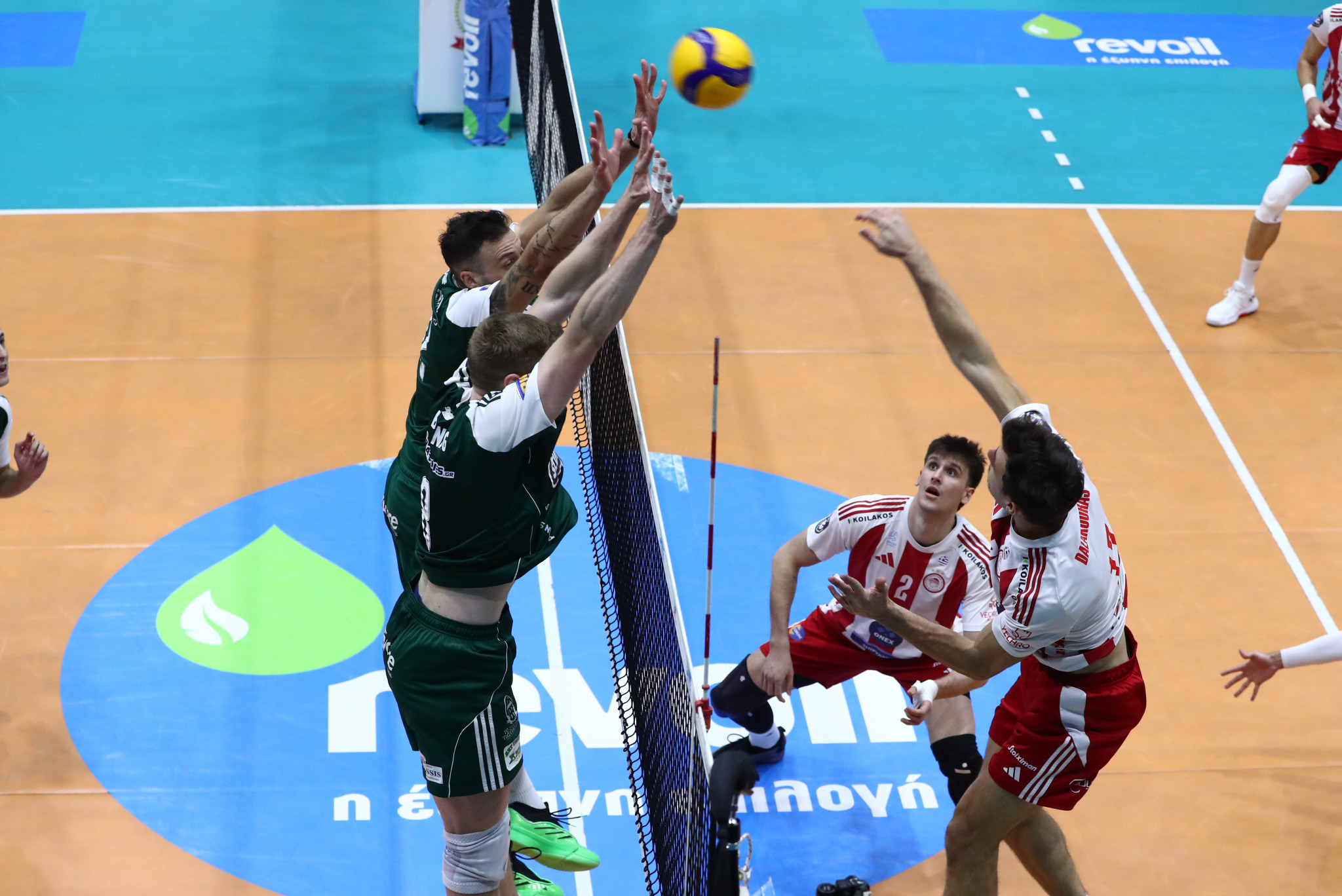 Οι ποινές Ολυμπιακού και Παναθηναϊκού για τον τελικό του Super Cup