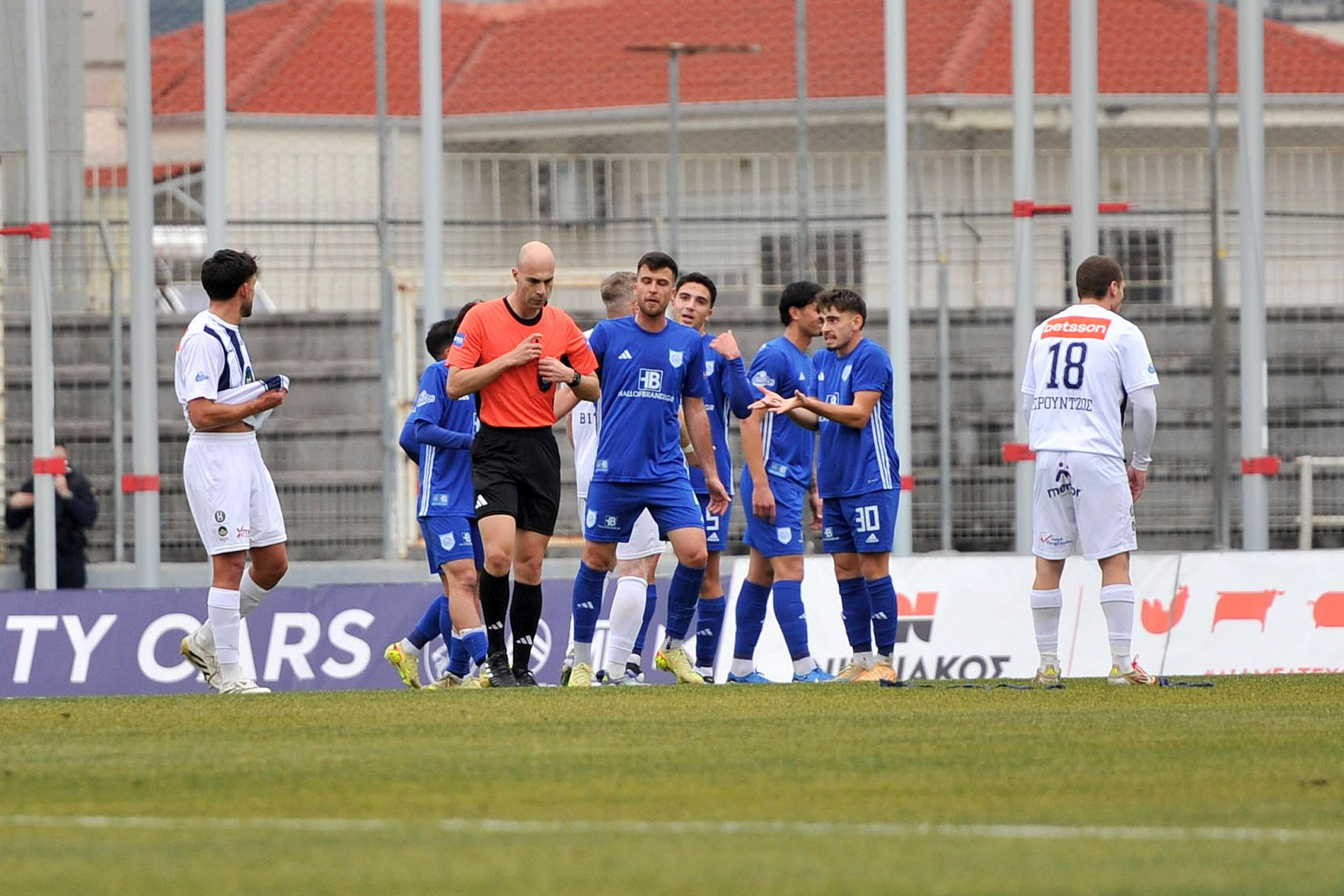 Επιστροφή εννέα βαθμών, αλλά και νέο ban της FIFA στον ΠΑΣ Γιάννινα