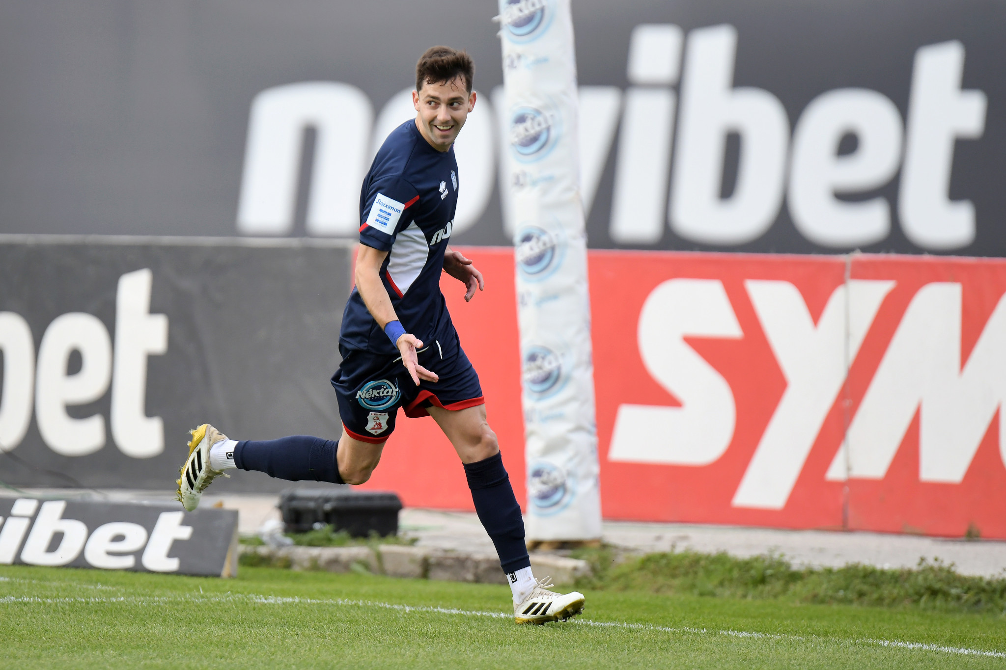 Ο Πανσερραϊκός με τρομερό Ριέρα νίκησε τον αδιόρθωτο Βόλο και έμεινε «ζωντανός» στη μάχη παραμονής