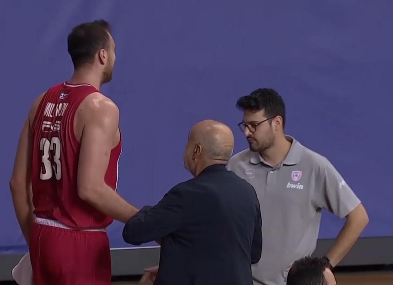 Ανησυχία στον Ολυμπιακό με Μιλουτίνοφ - Τραυματίστηκε στον αντίχειρα (video)