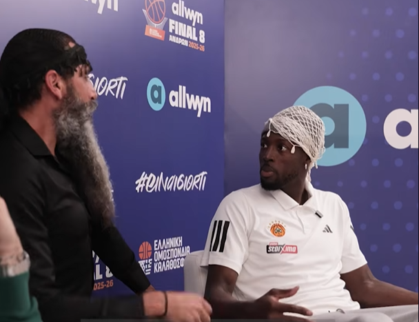 Οι μαντινάδες των Γκραντ και Γουόκαπ στους Καλαϊτζάκη και Λαρεντζάκη (video)